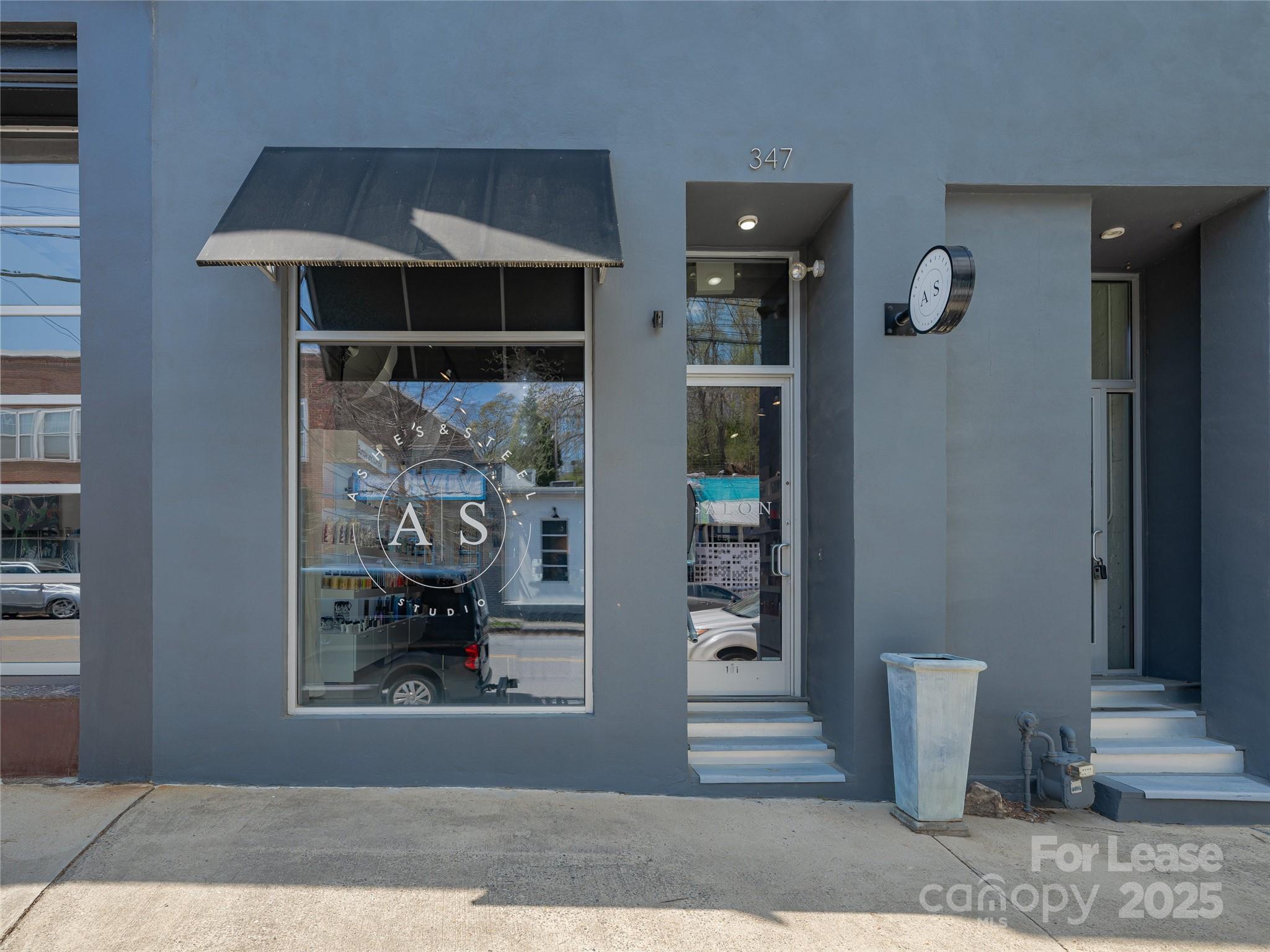 347 Depot Street 101 Property Photo 3