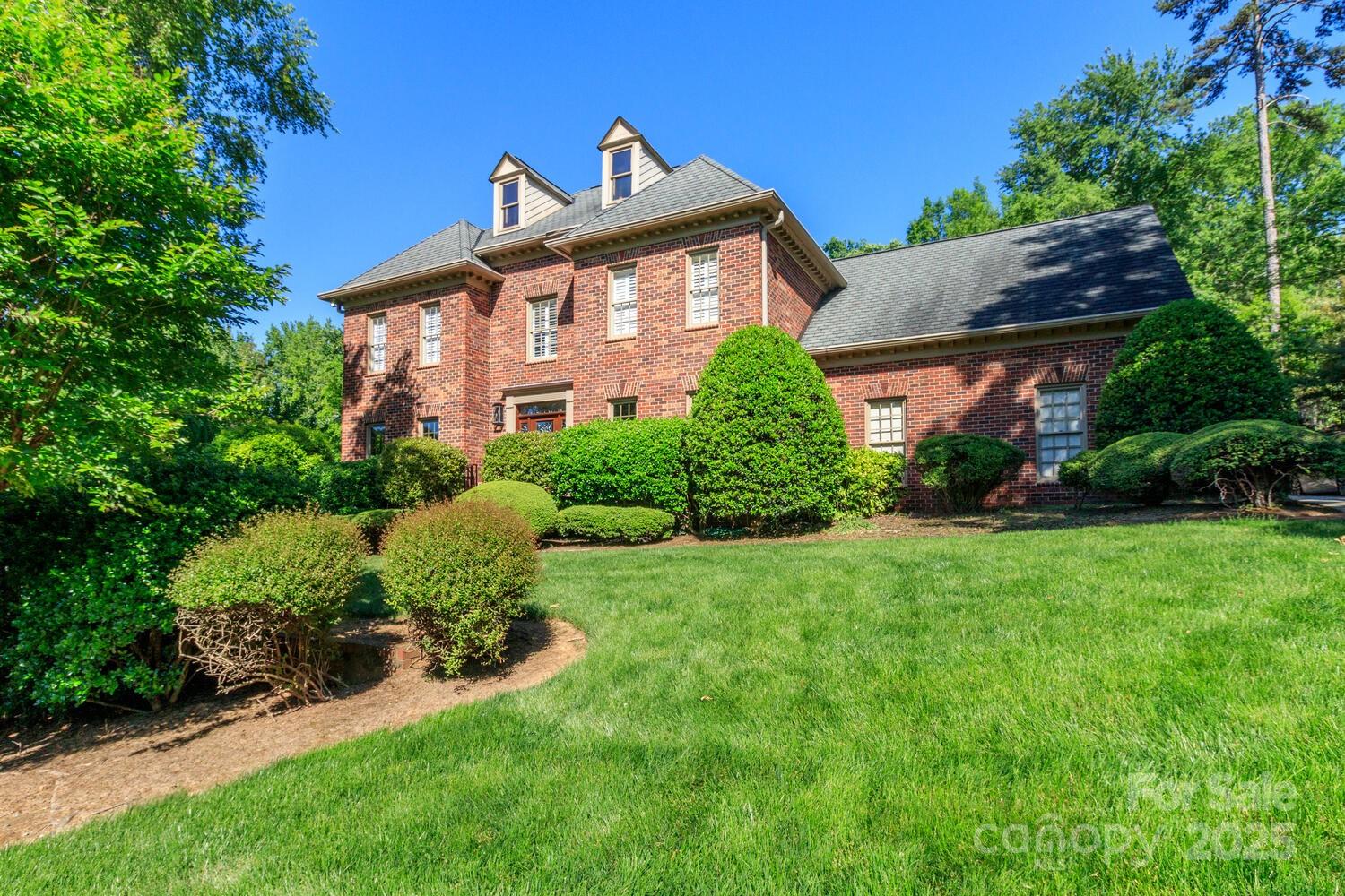 1233 Weymouth Lane Property Photo