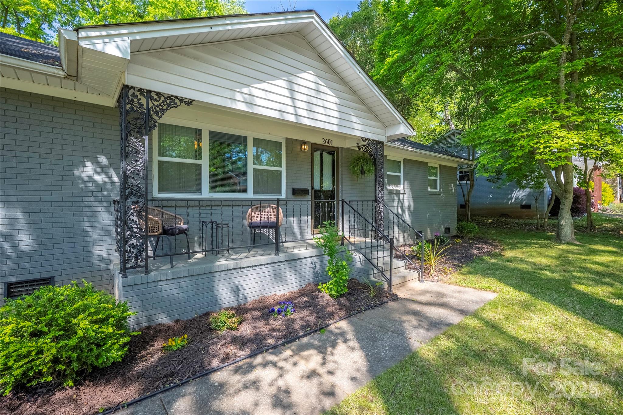 2601 Dora Drive Property Photo