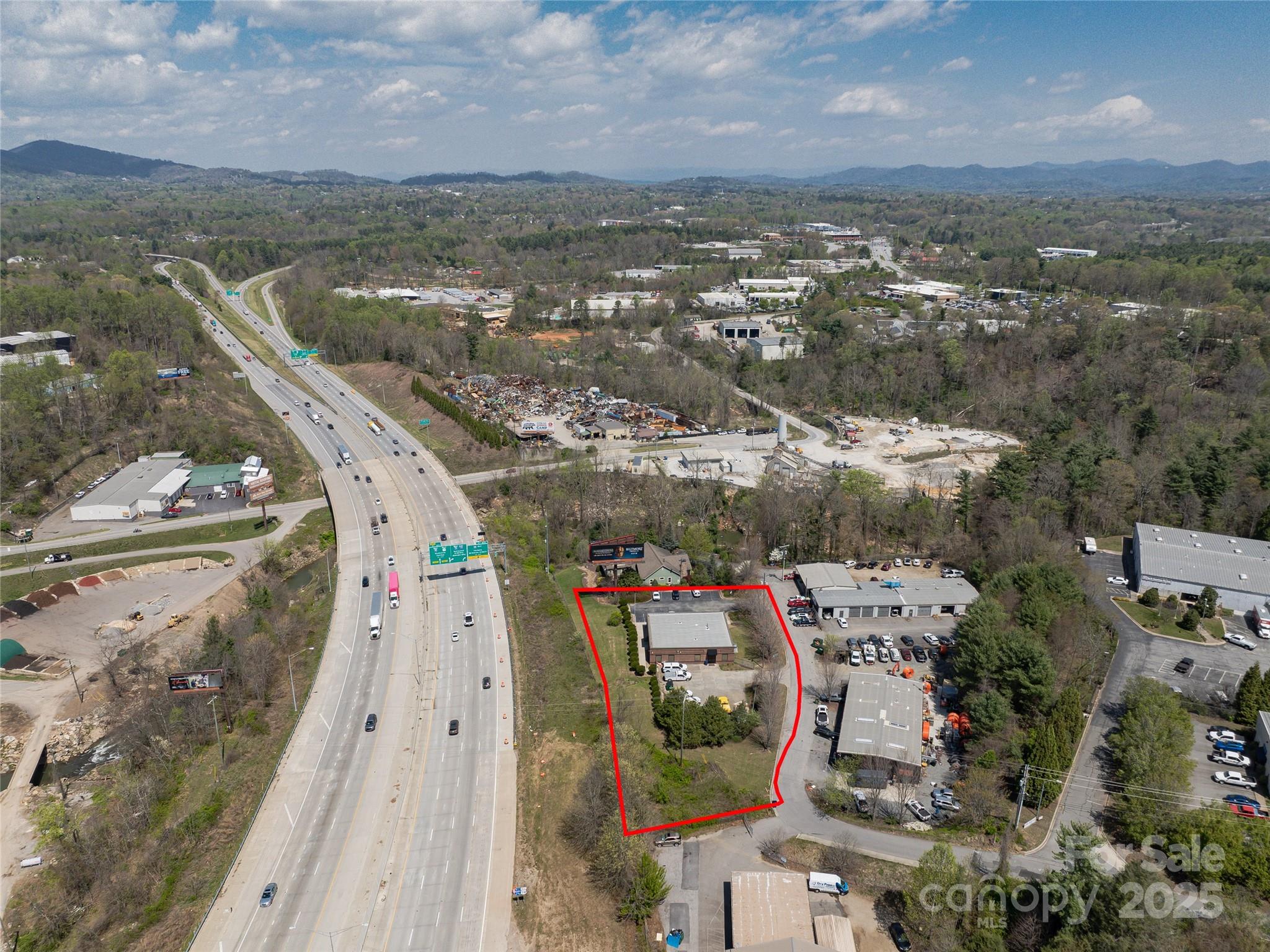 786 Dogwood Road Property Photo 2