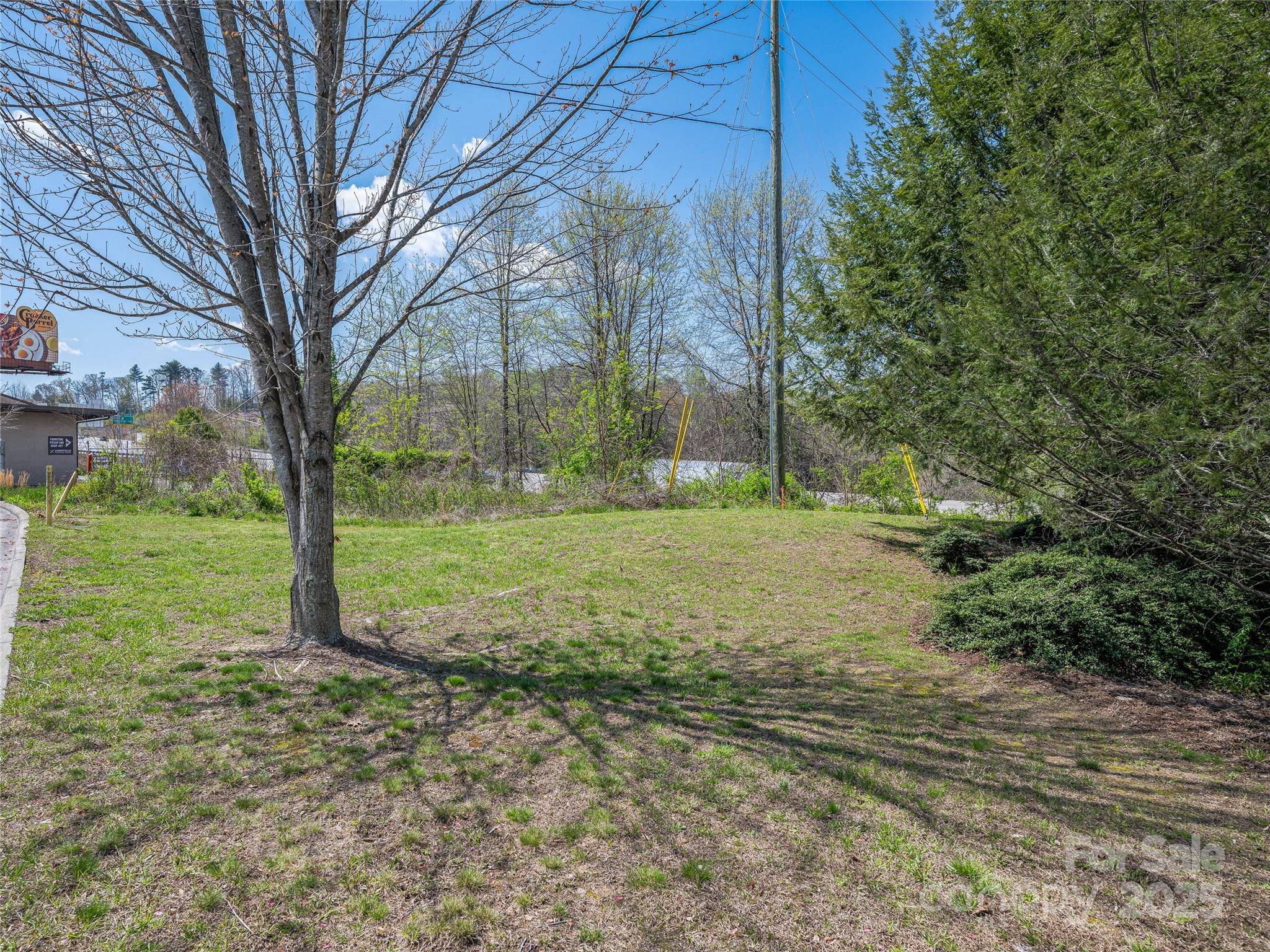 786 Dogwood Road Property Photo 9
