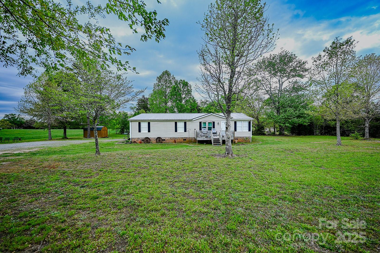 307 Dewitt Owens Road Property Photo