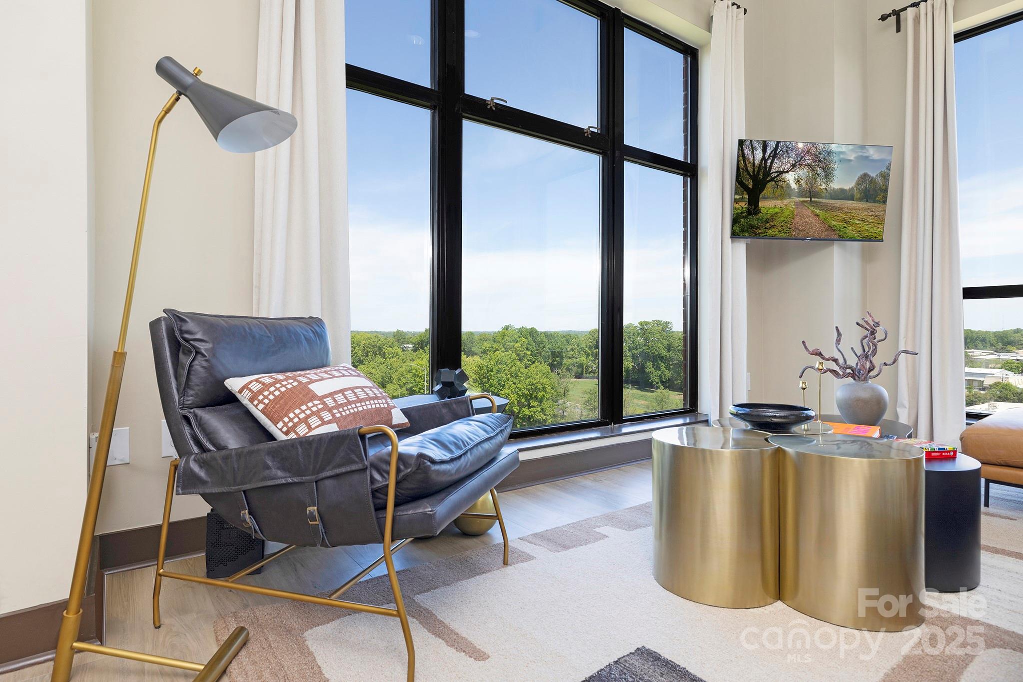 715 N Church Street 816 Property Photo 14