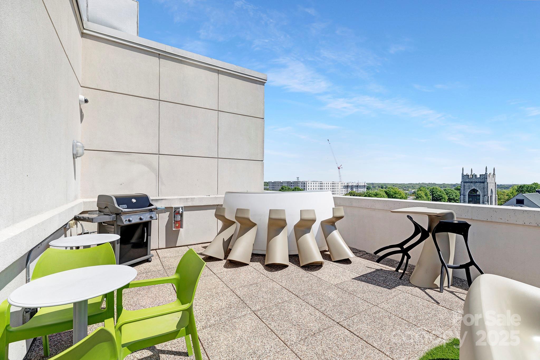 715 N Church Street 816 Property Photo 34