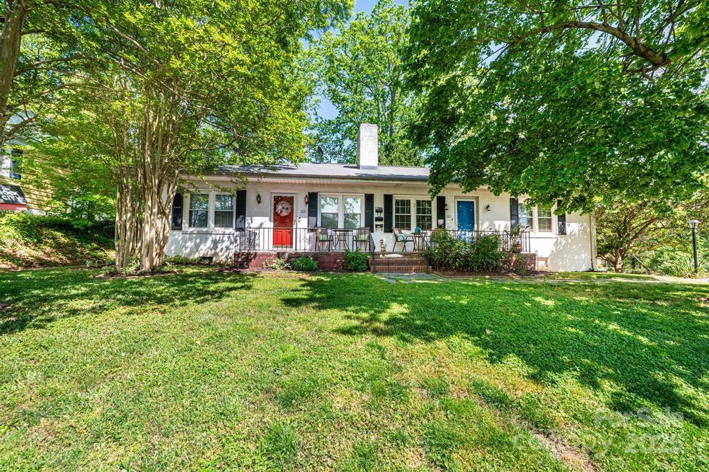 310 1st Street Property Photo