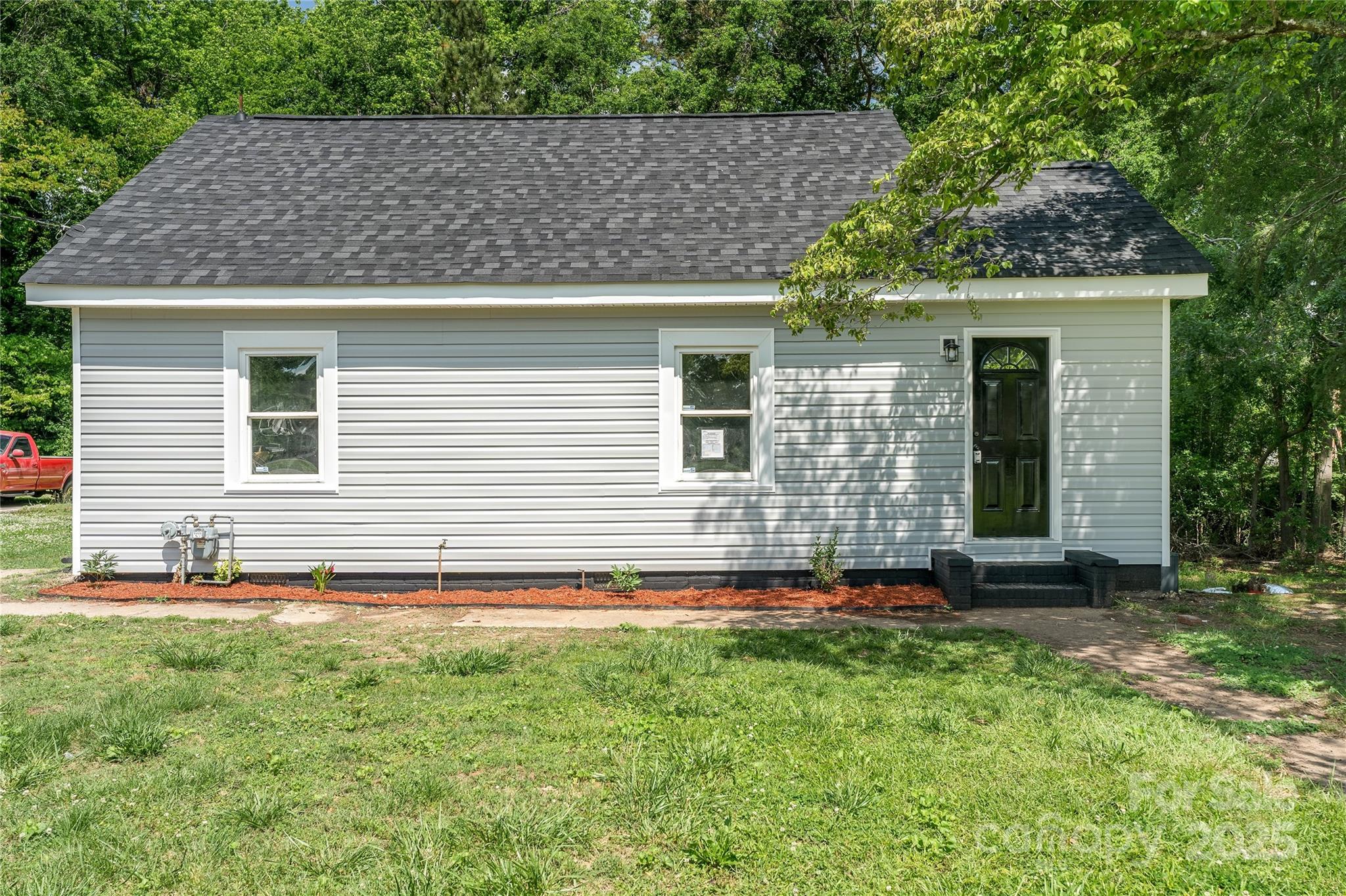 509 Hetty Hill Street Property Photo 1