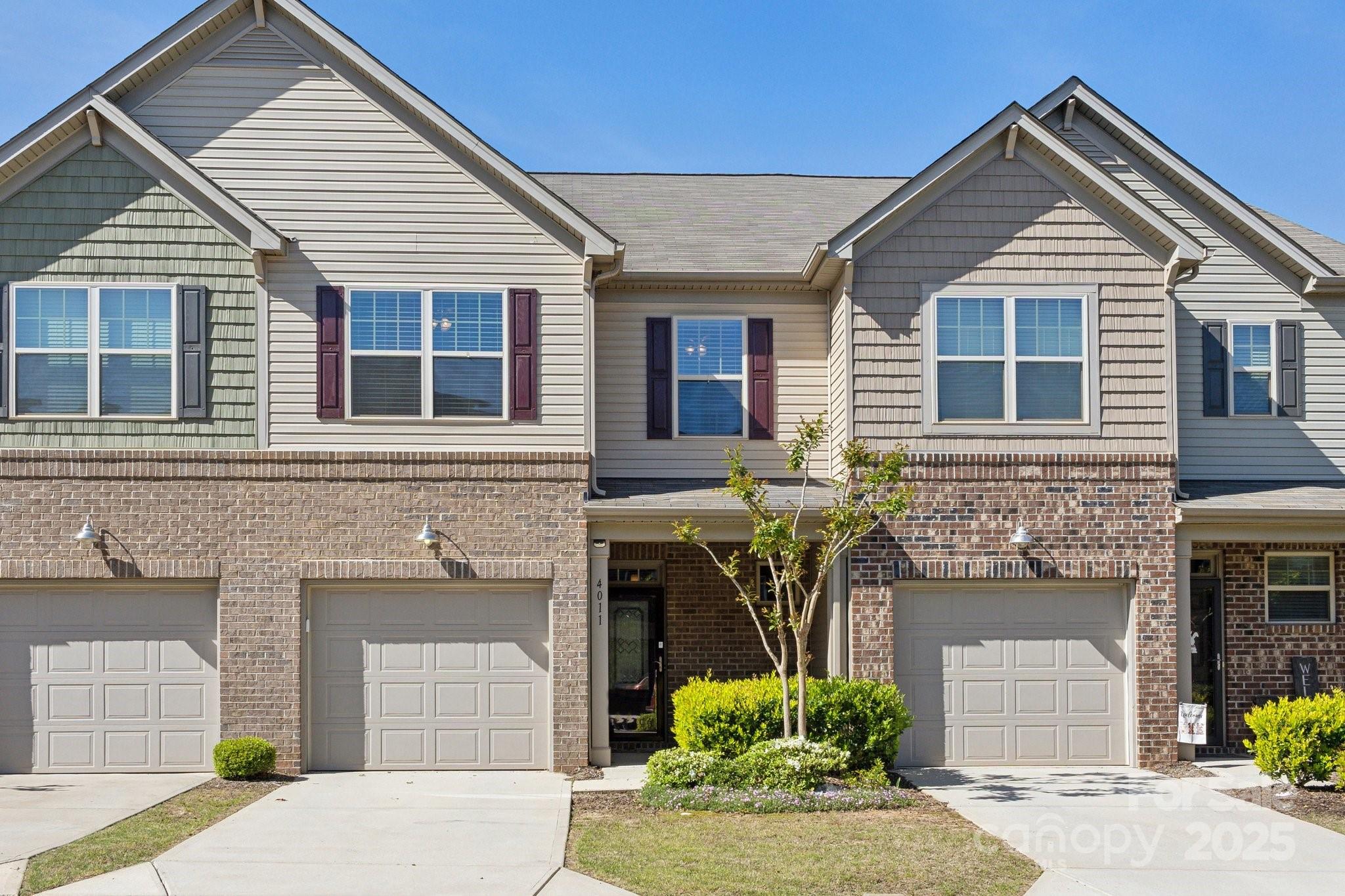 4011 Black Walnut Way Property Photo