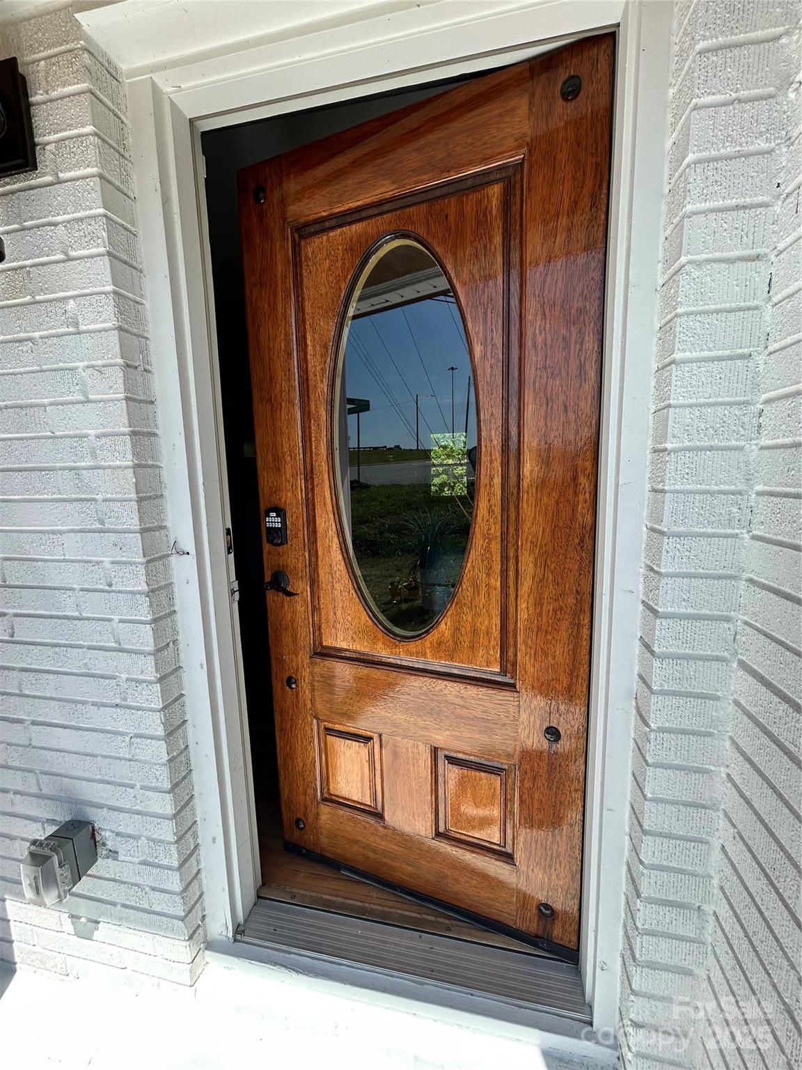 2701 N Old North Sharon Amity Road Property Photo 5