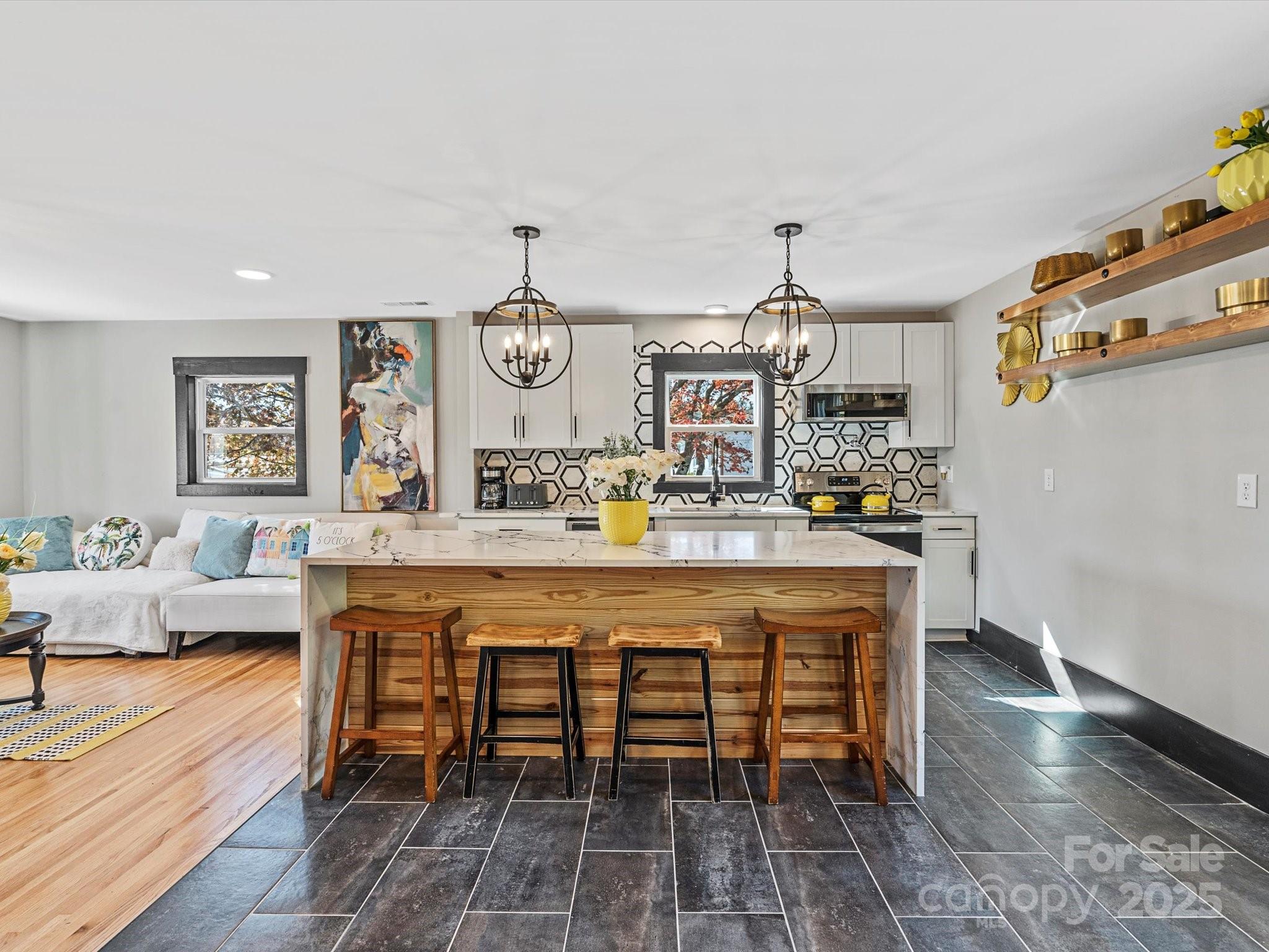 2701 N Old North Sharon Amity Road Property Photo 13