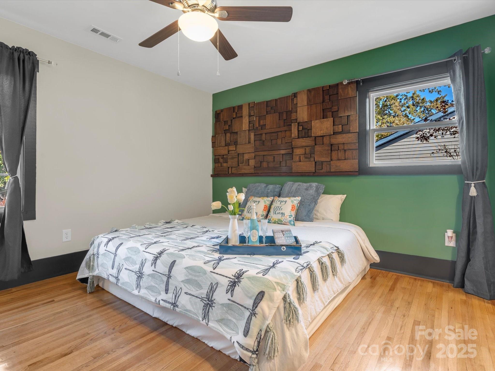 2701 N Old North Sharon Amity Road Property Photo 16