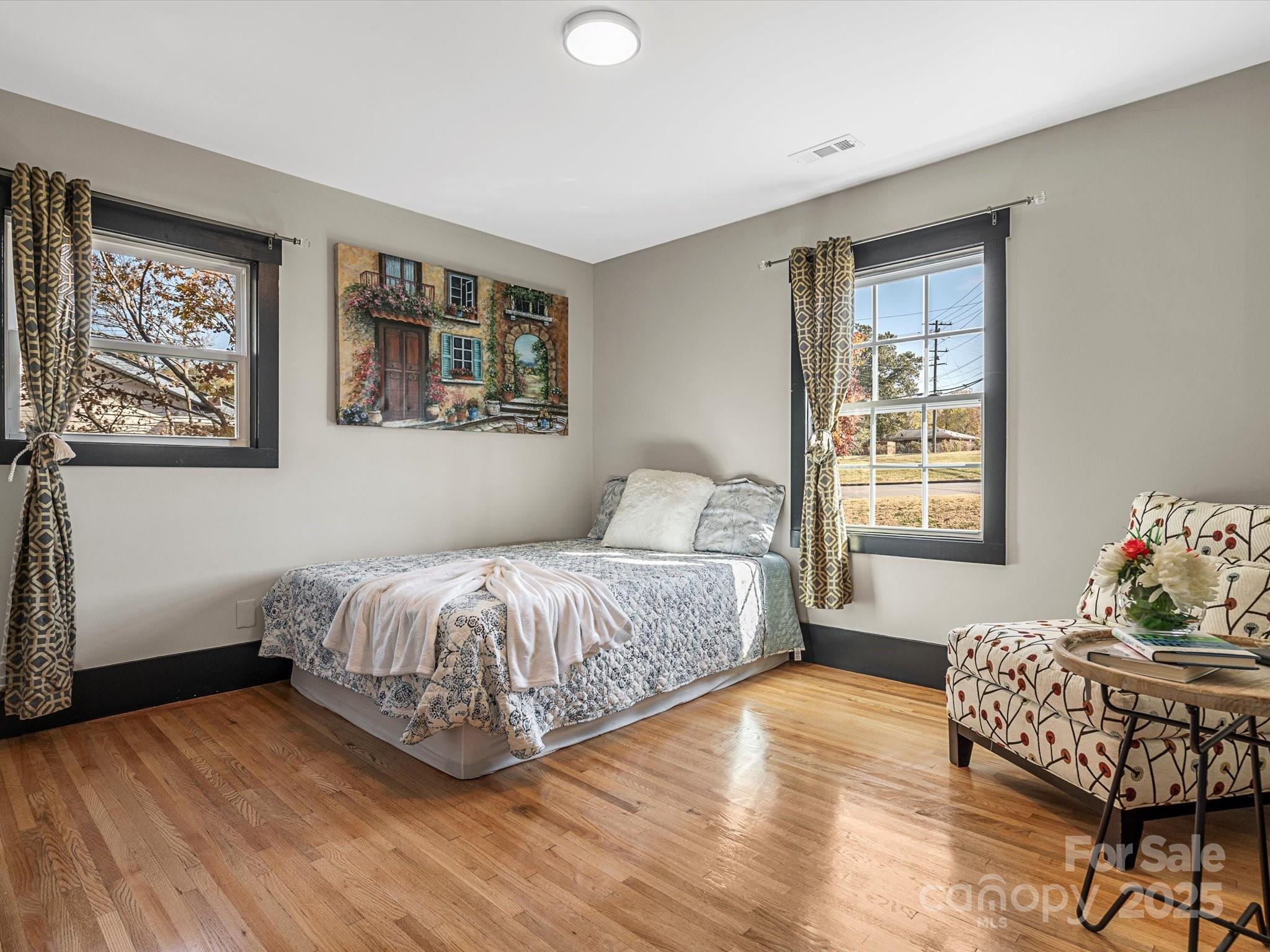 2701 N Old North Sharon Amity Road Property Photo 19