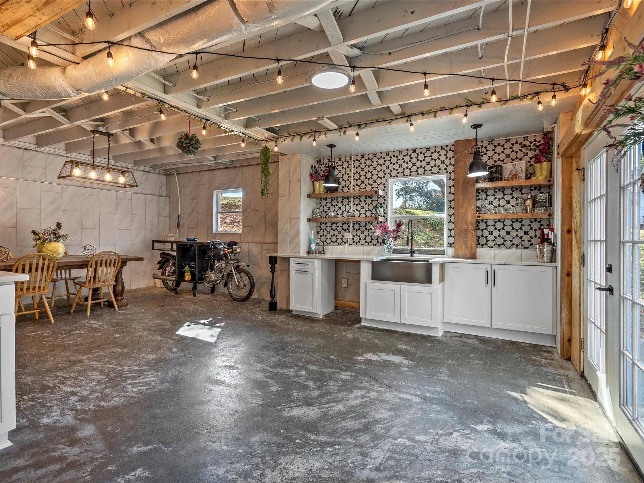 2701 N Old North Sharon Amity Road Property Photo 26