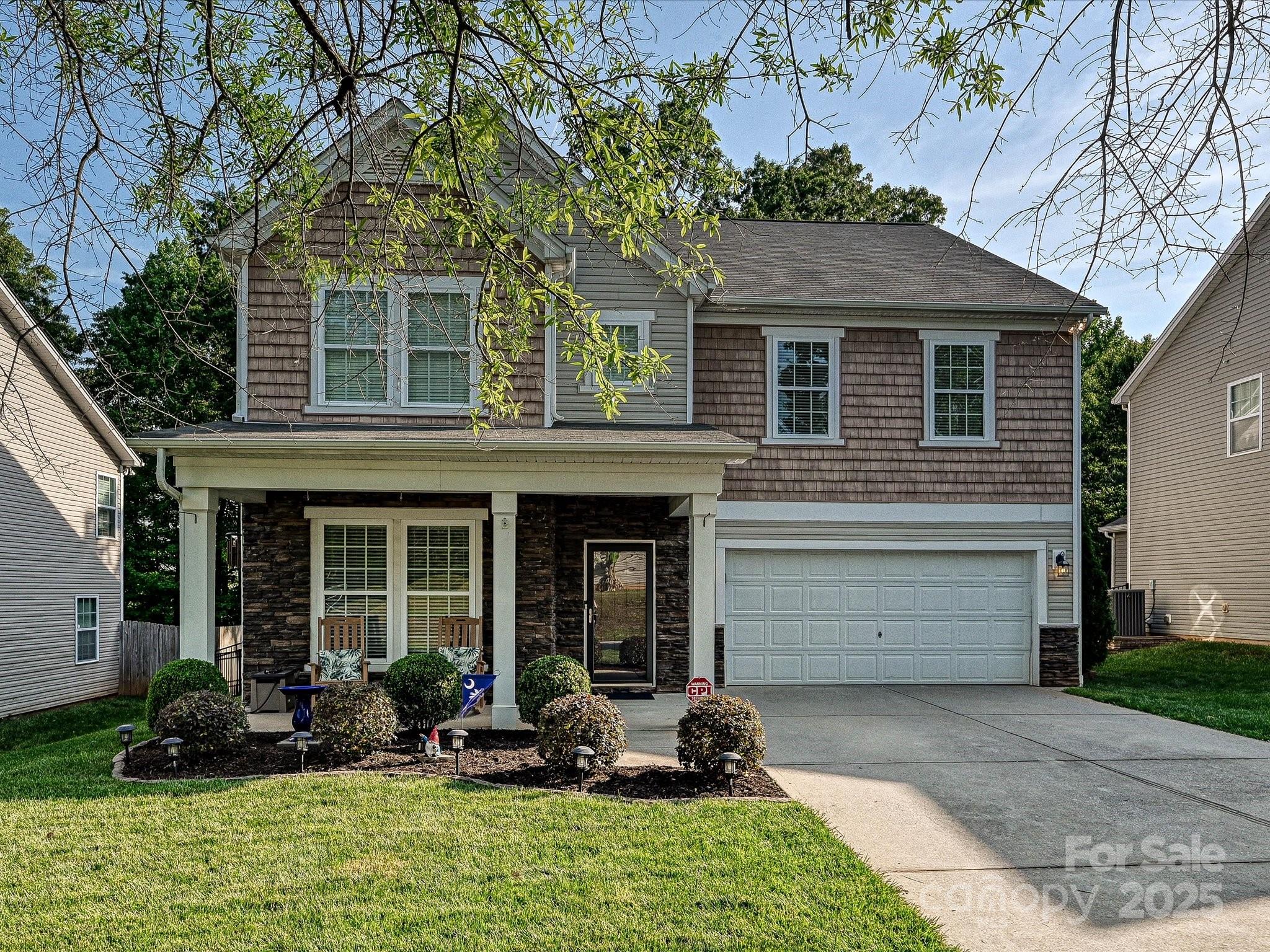 1033 Lilly Pond Drive Property Photo