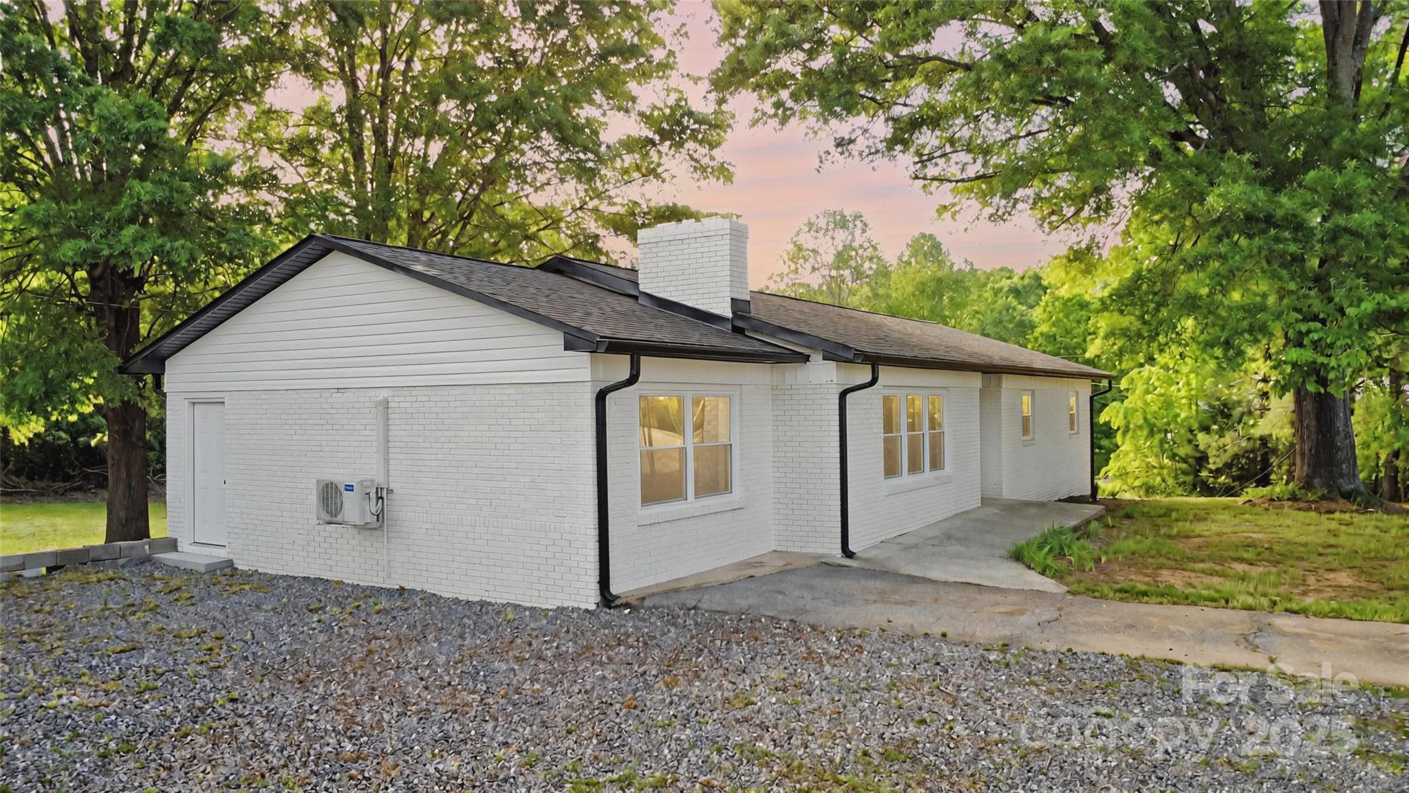5520 Chestnut Drive Property Photo