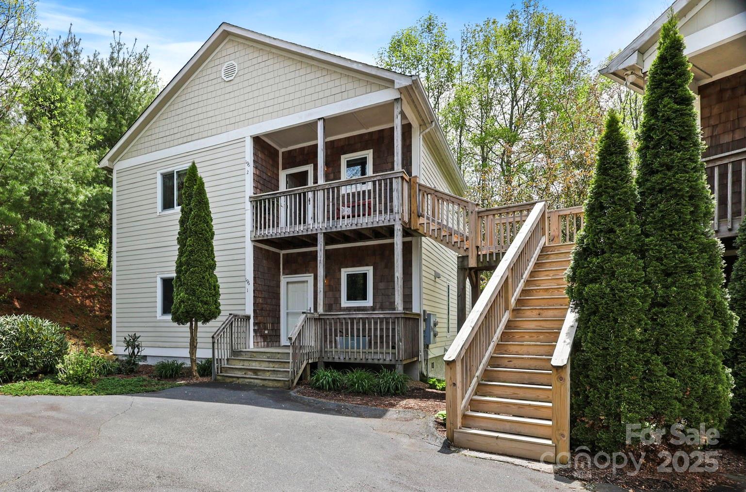 196 Evergreen Springs Court 602 Property Photo 1