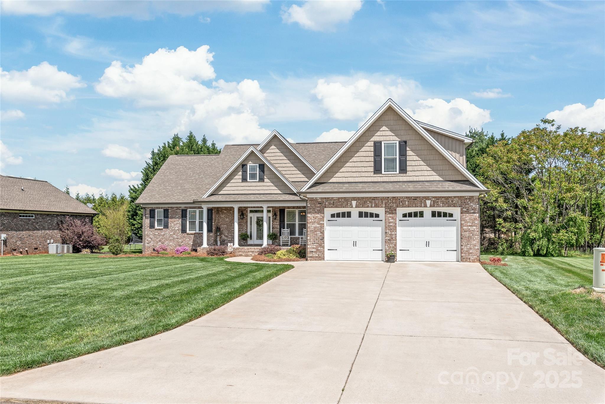 115 Ladybug Court Property Photo