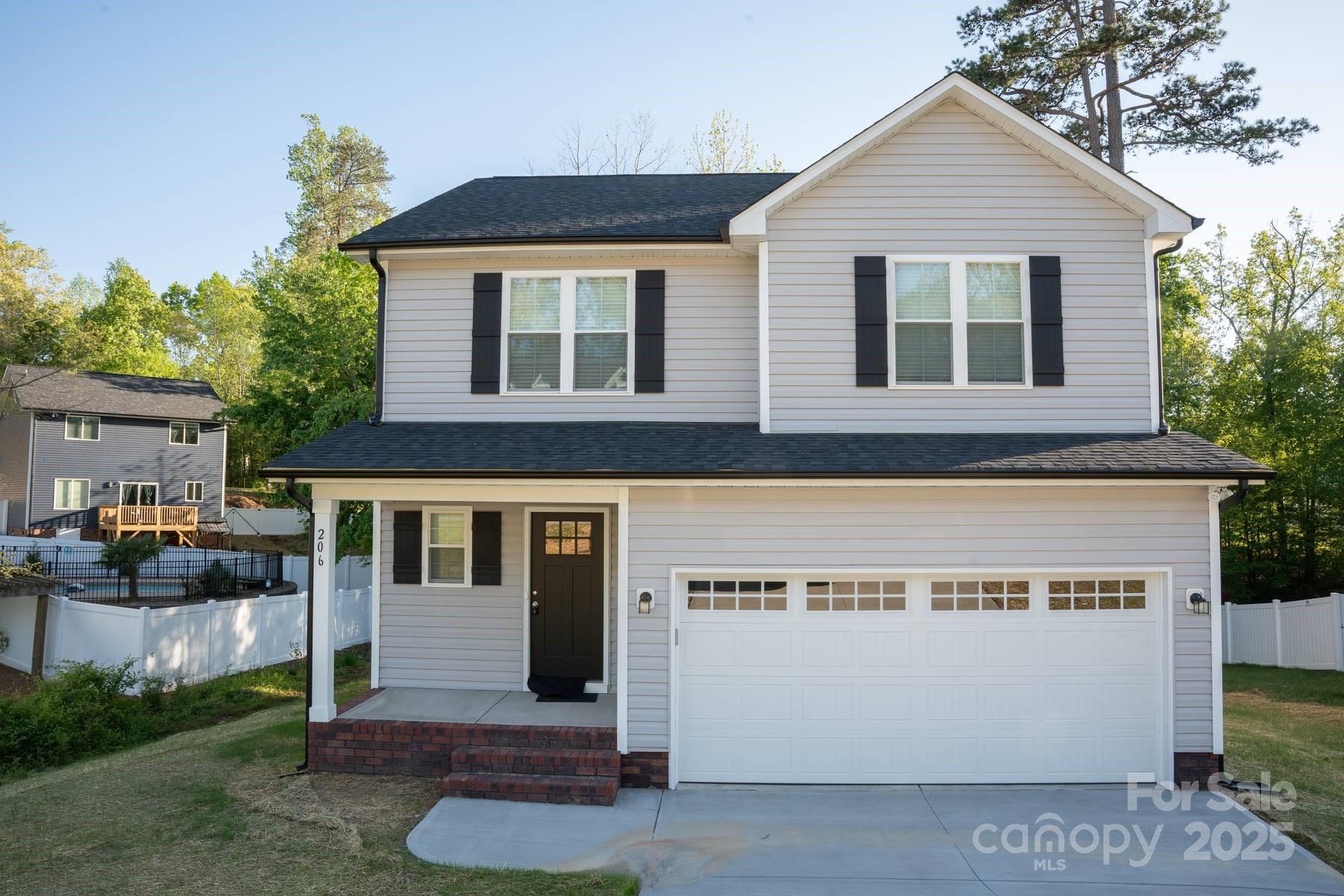 206 N Kayla Drive Property Photo