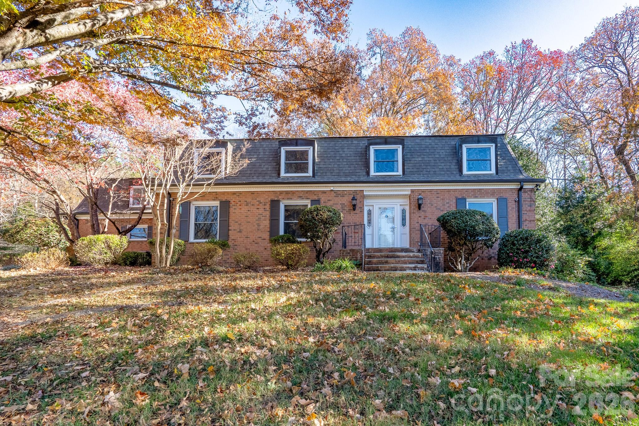758 Williamsburg Drive