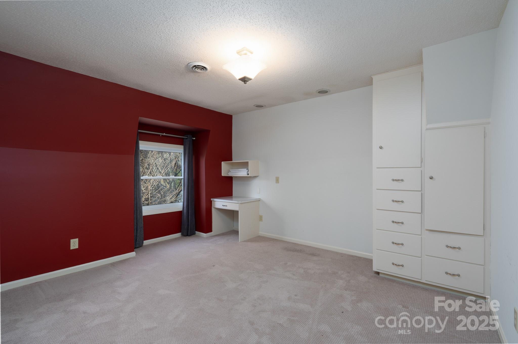 758 Williamsburg Drive Property Photo 26
