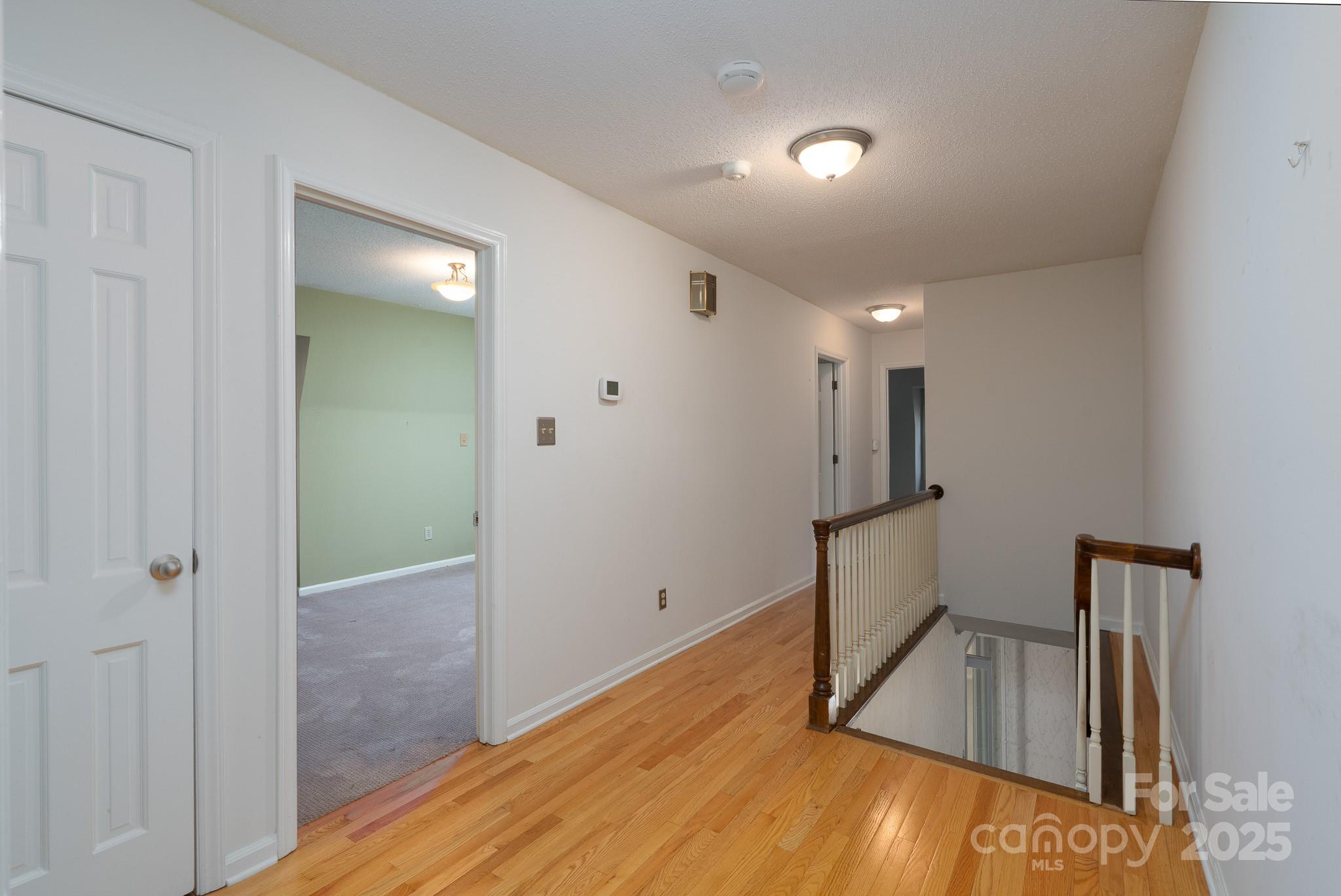 758 Williamsburg Drive Property Photo 29