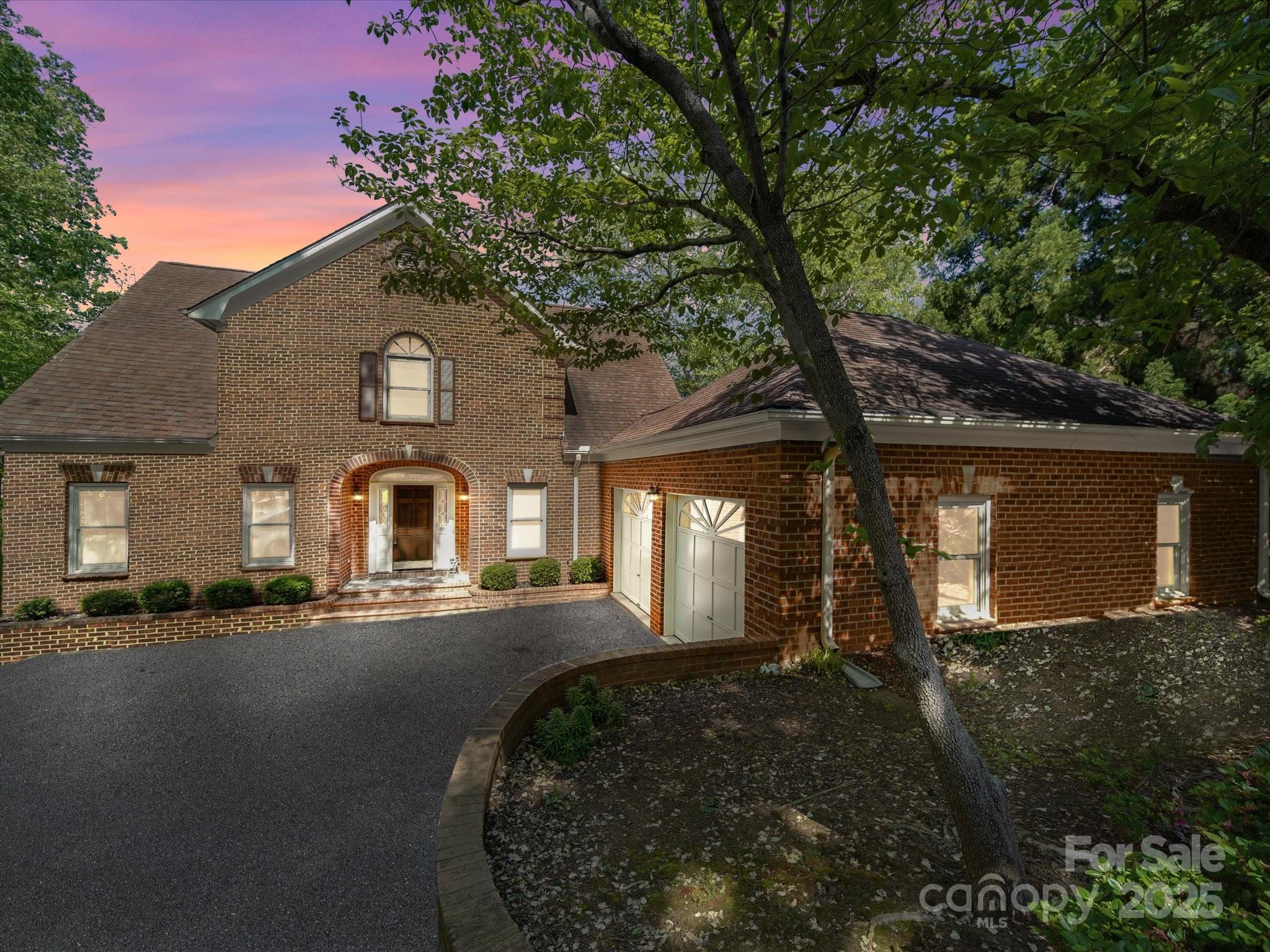 209 Tinkham Trail Property Photo