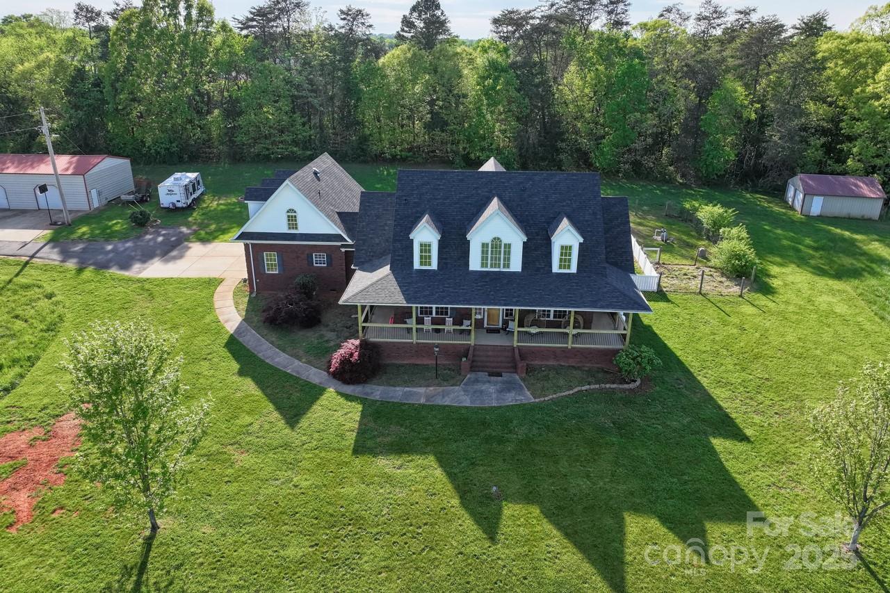 3300 Paul Heavner Lane Property Photo