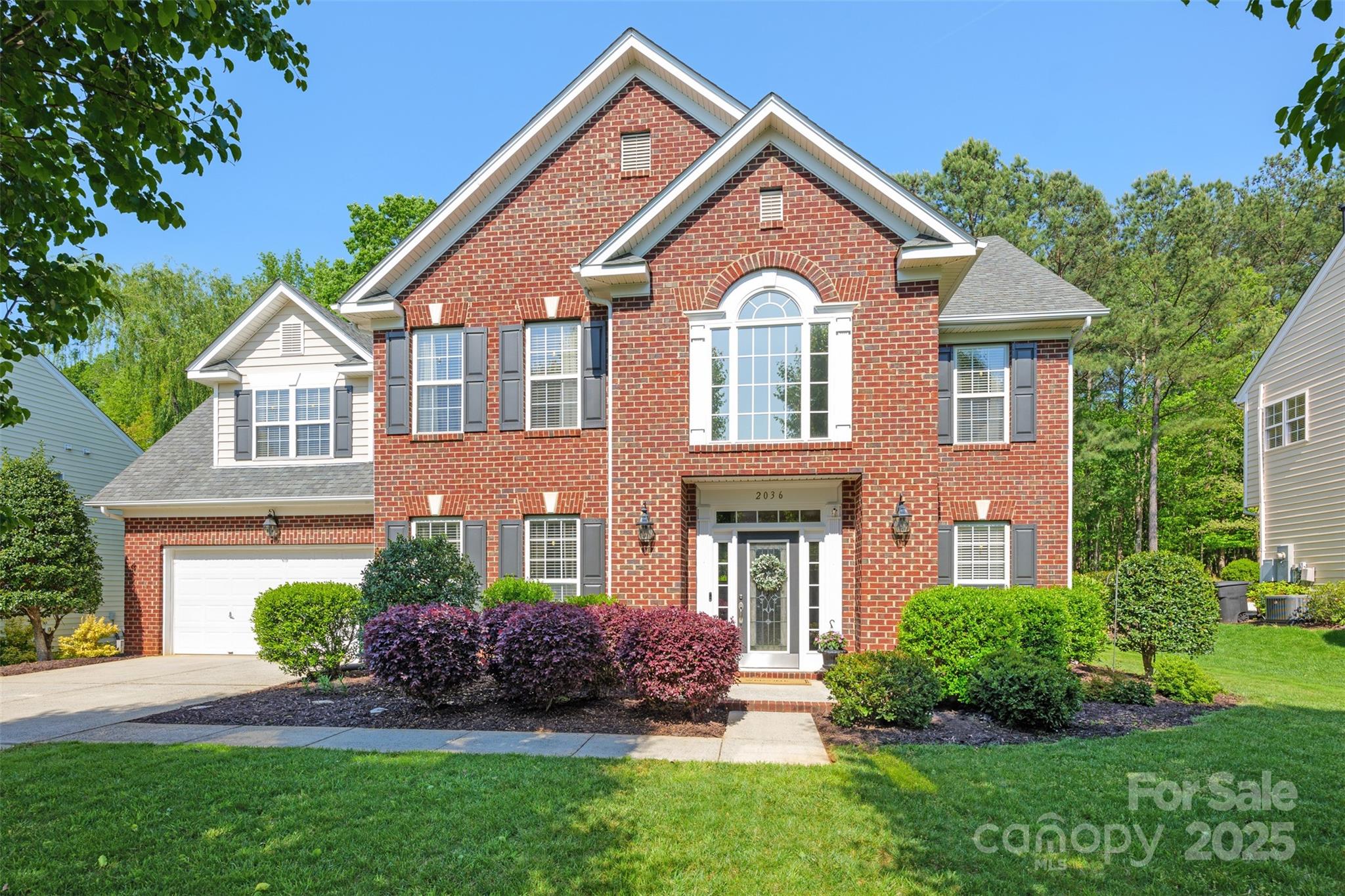 2036 E Foxwood Court Property Photo