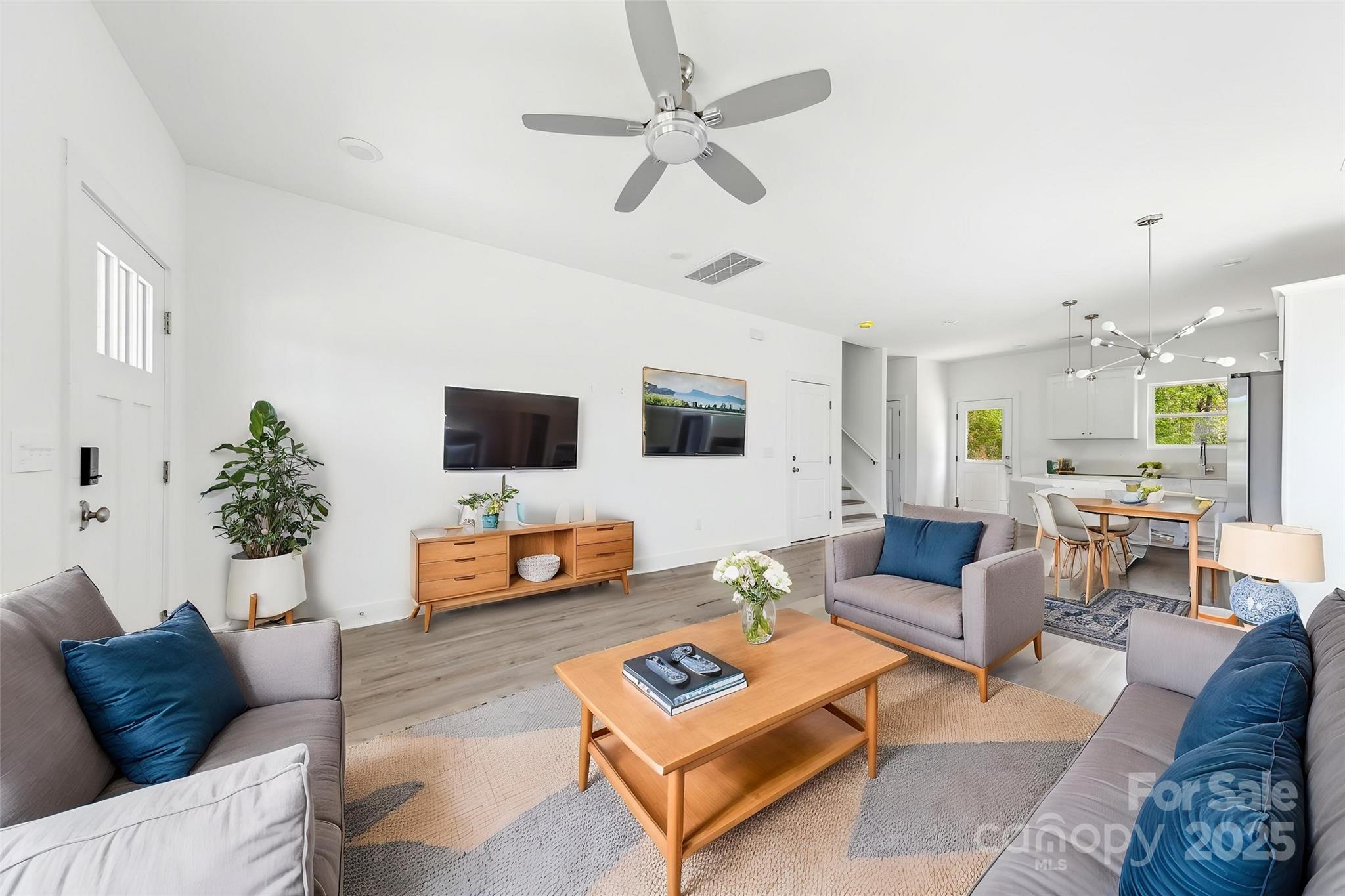 3056 Goble Street Property Photo