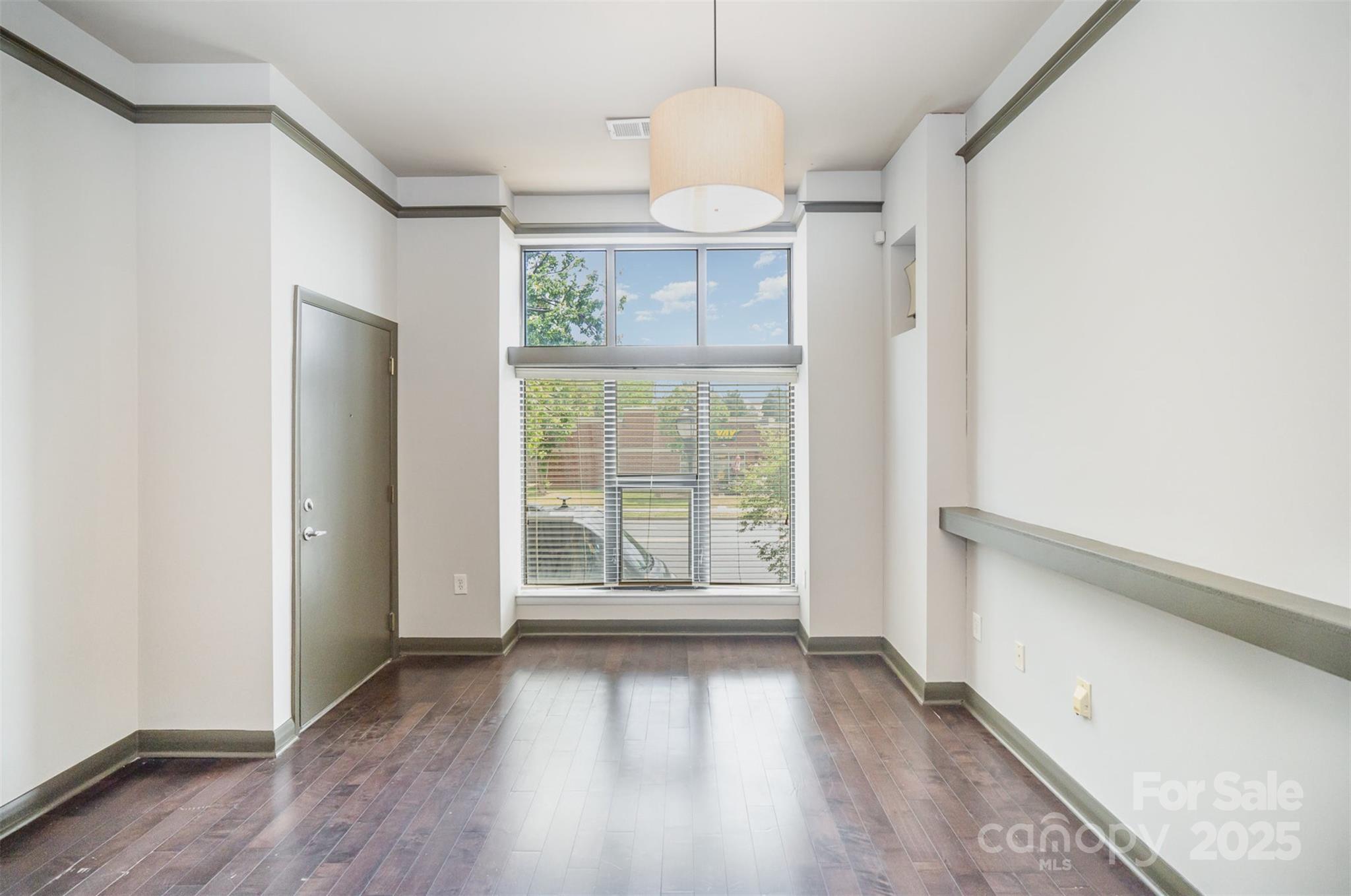 562 New Bern Station Court Property Photo 7