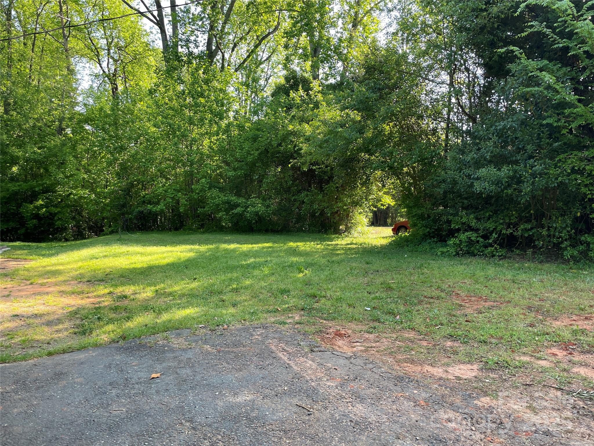 220 Avery Street Property Photo