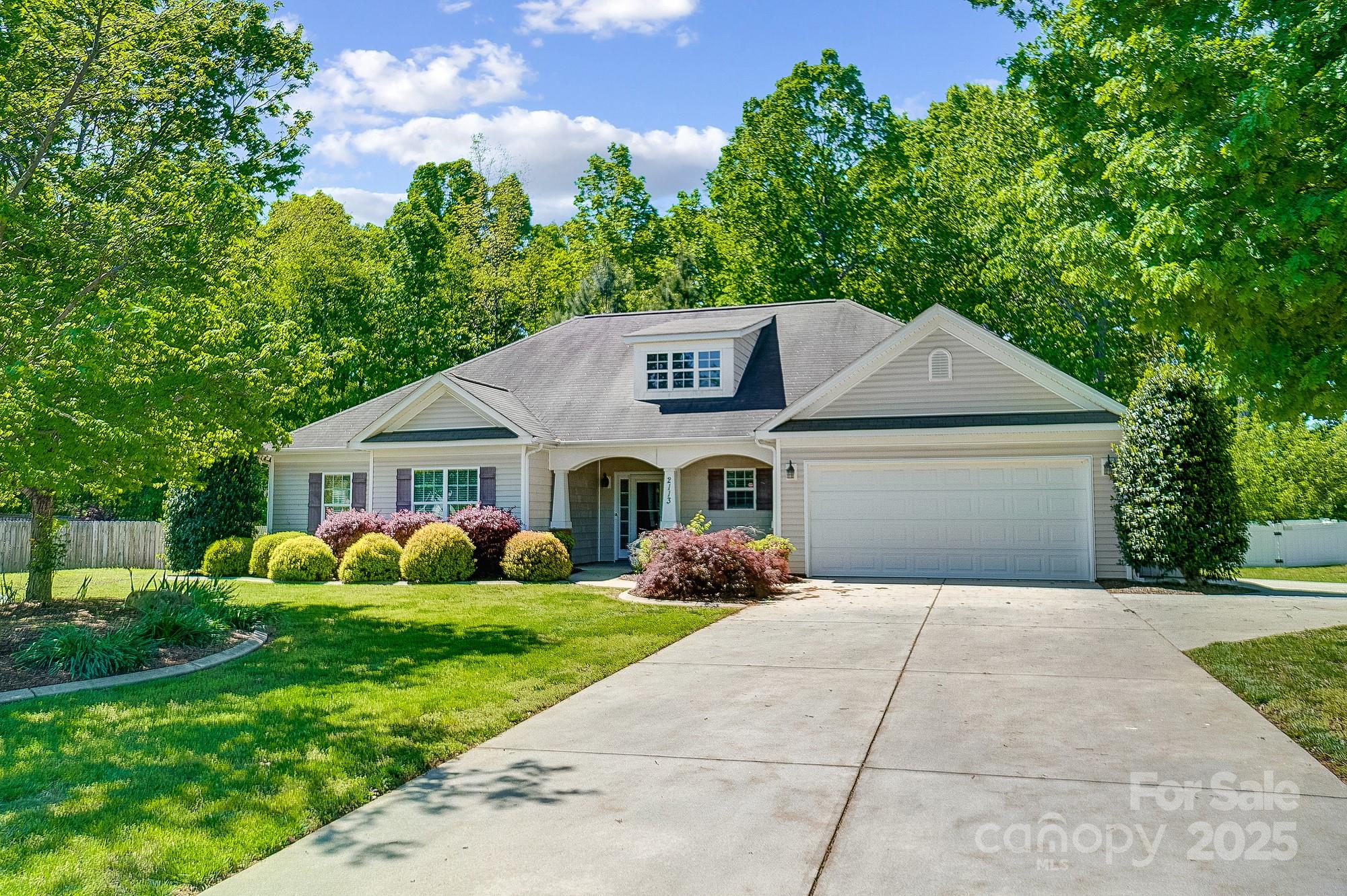 2113 London Lane Property Photo