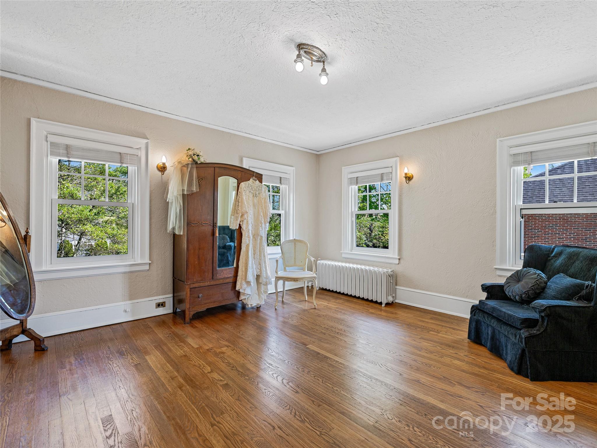 218 Kimberly Avenue Property Photo 26
