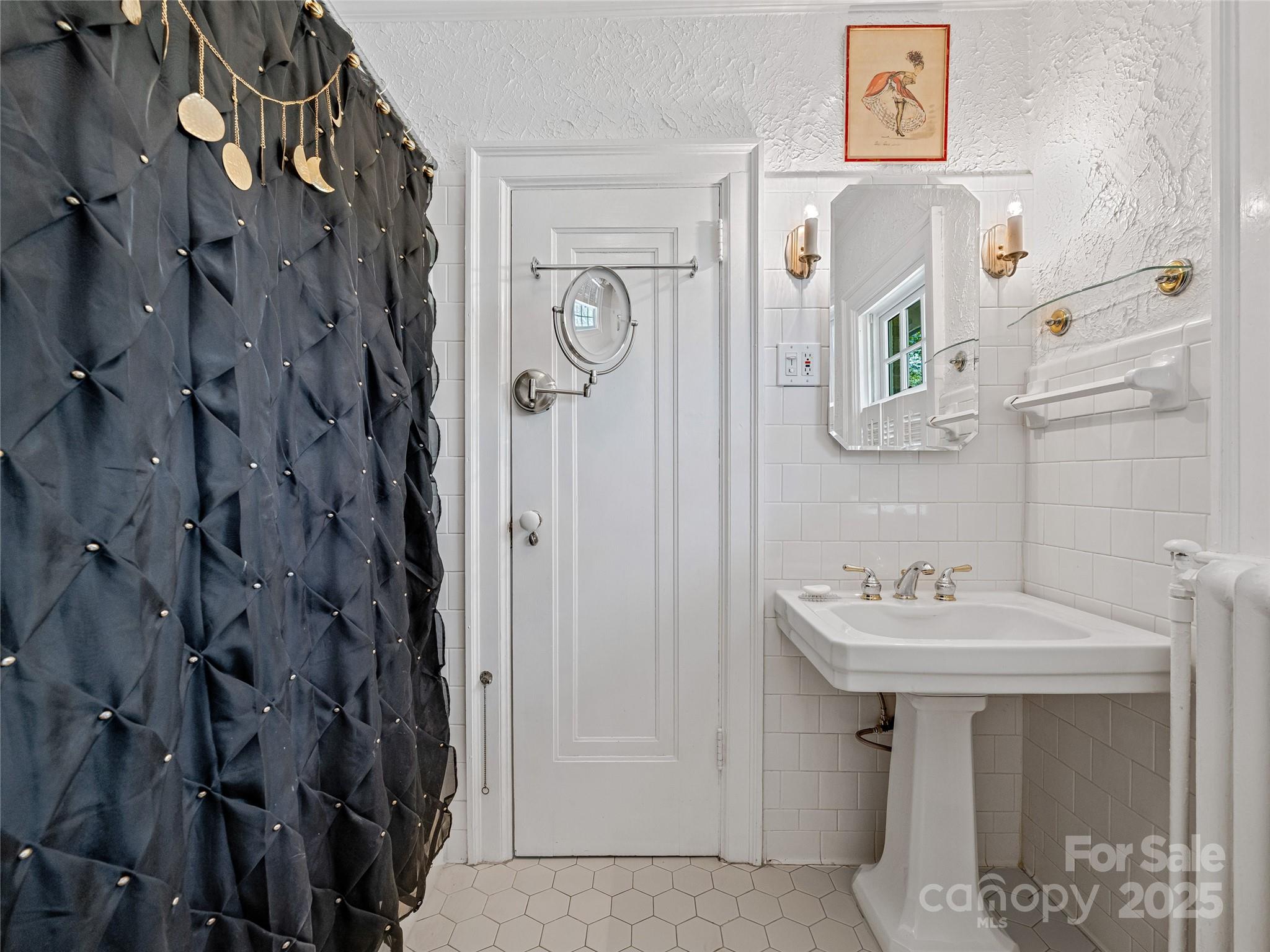 218 Kimberly Avenue Property Photo 28