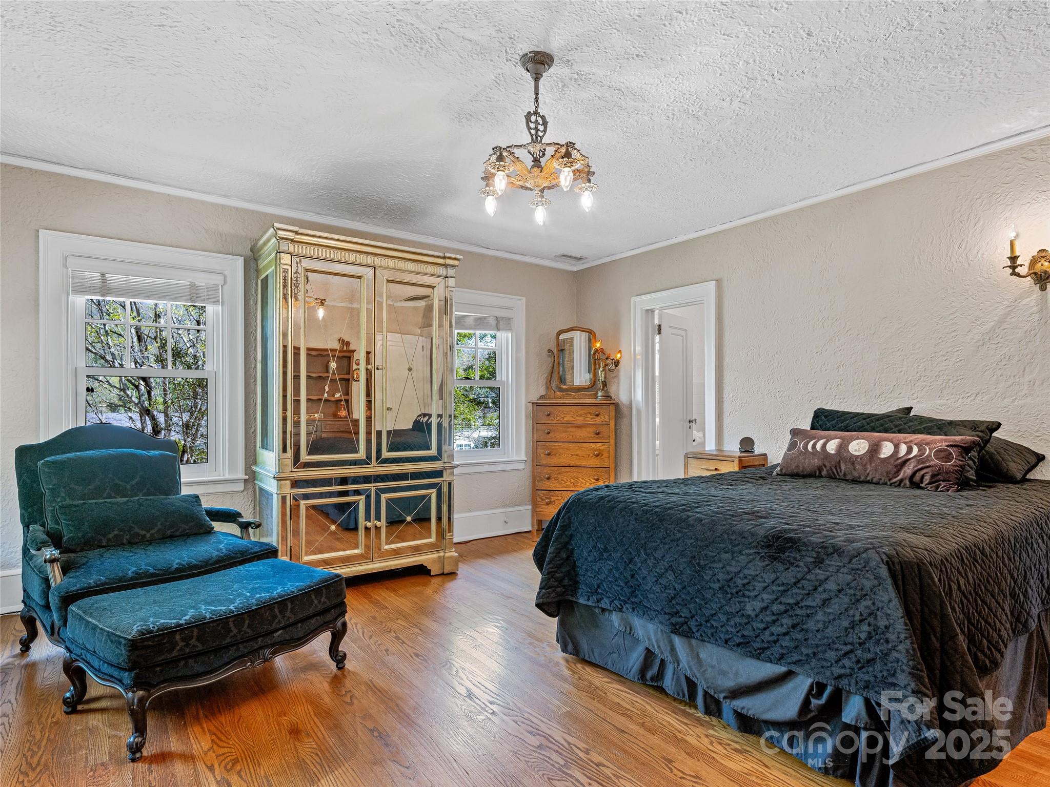 218 Kimberly Avenue Property Photo 30