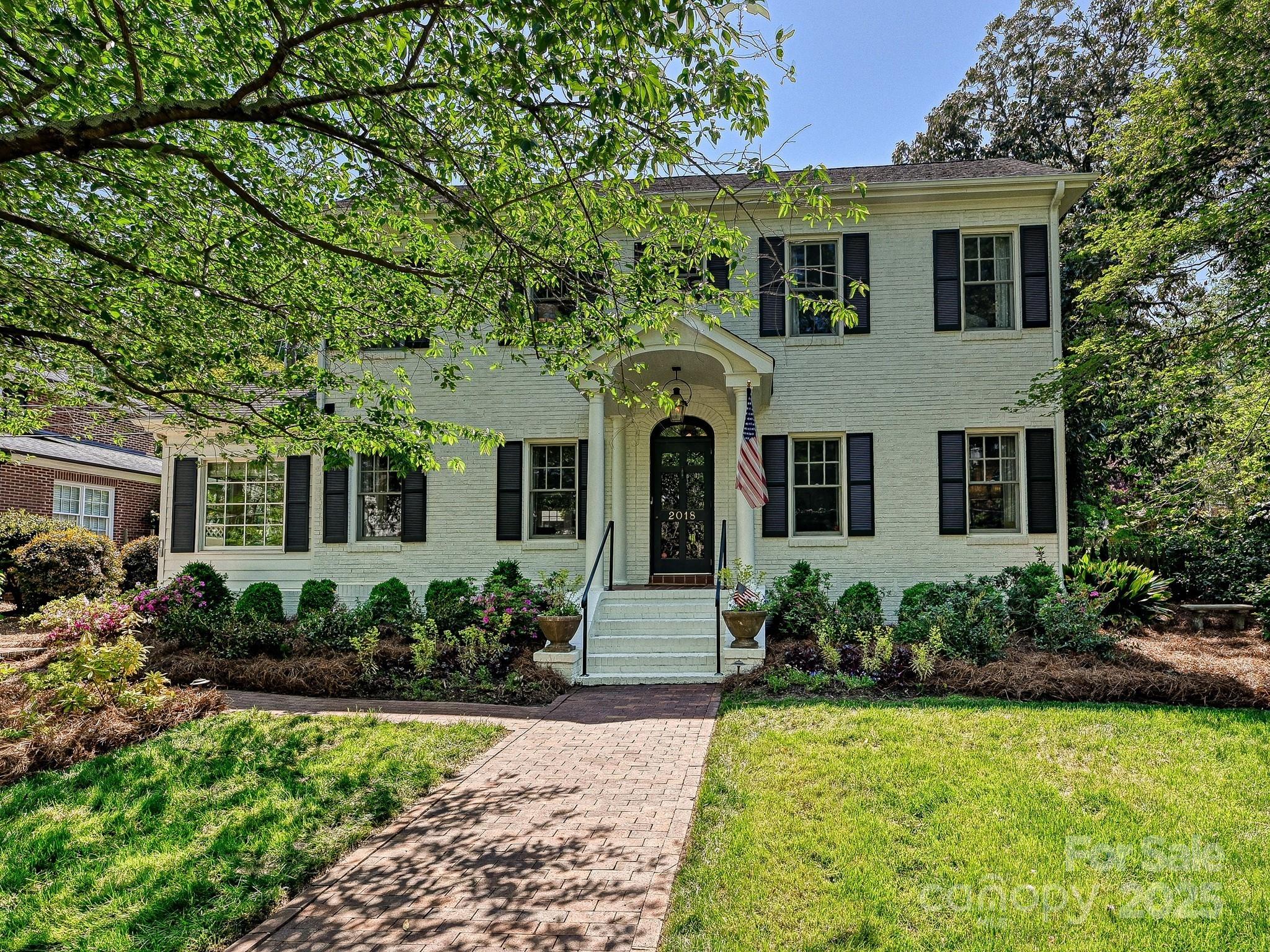 2018 Radcliffe Avenue Property Photo