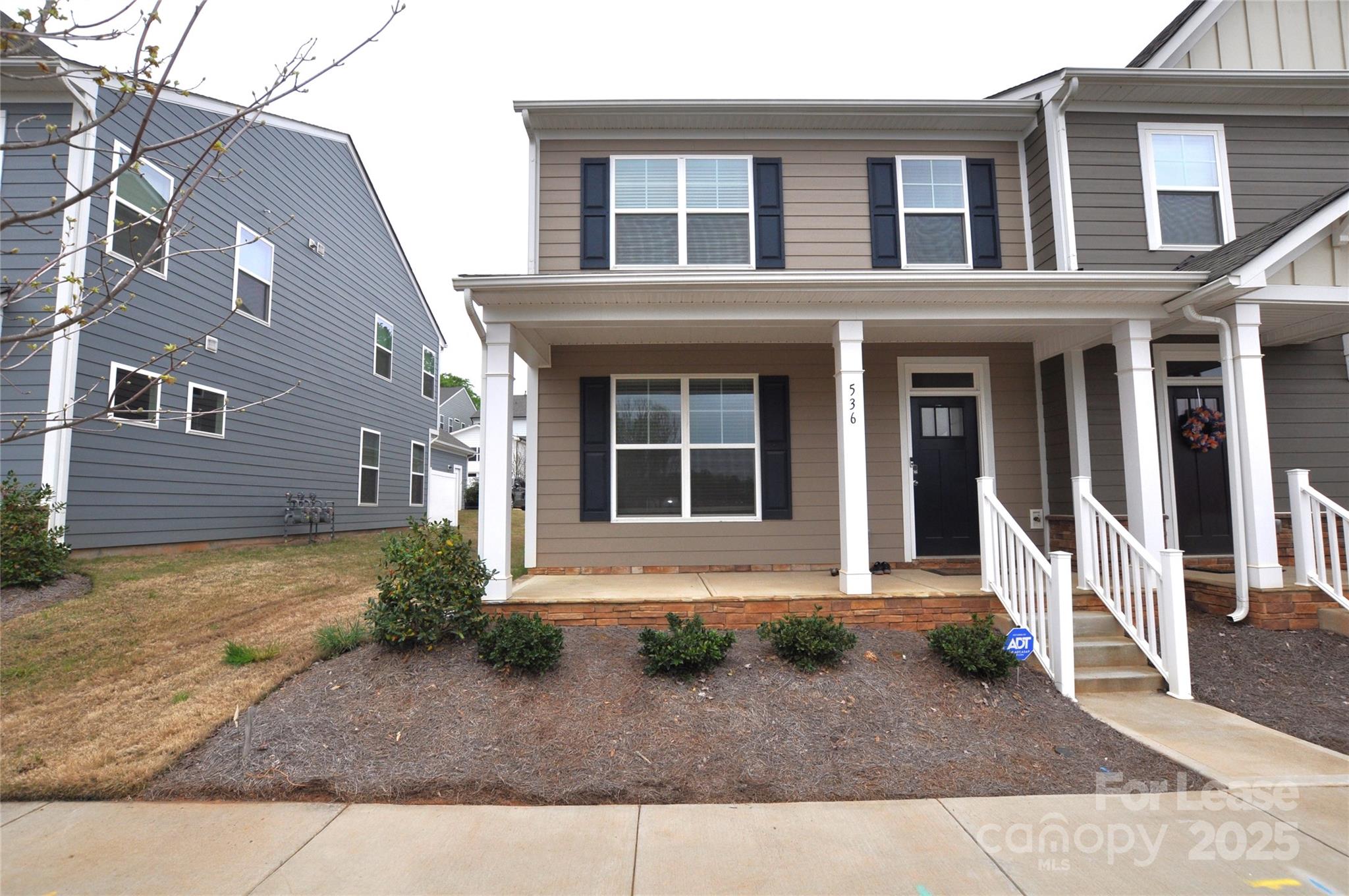 536 Laurel Walk Lane Property Photo