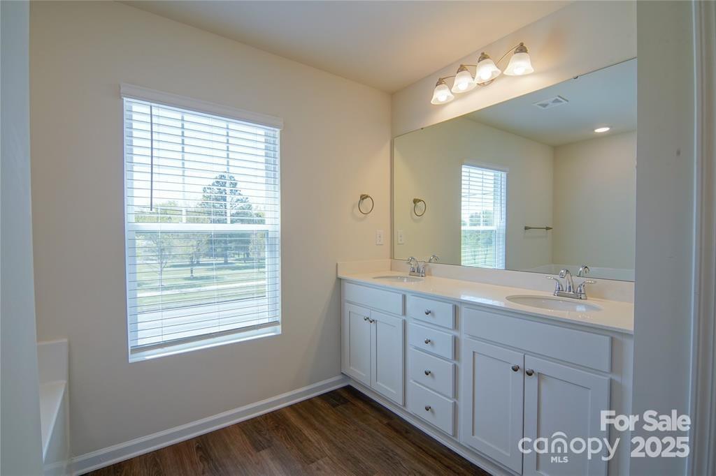 14727 Choate Circle 2 Property Photo 33