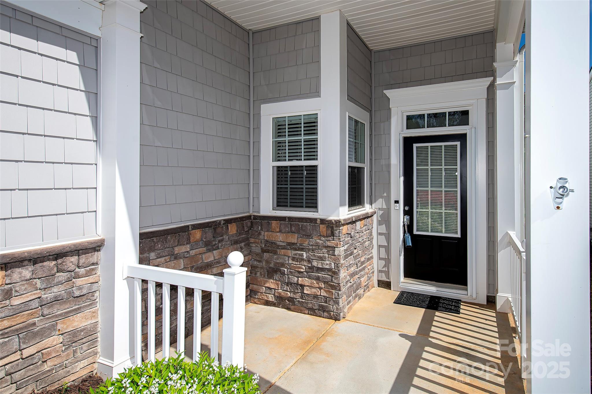 3040 Azalea Drive 97 Property Photo 3