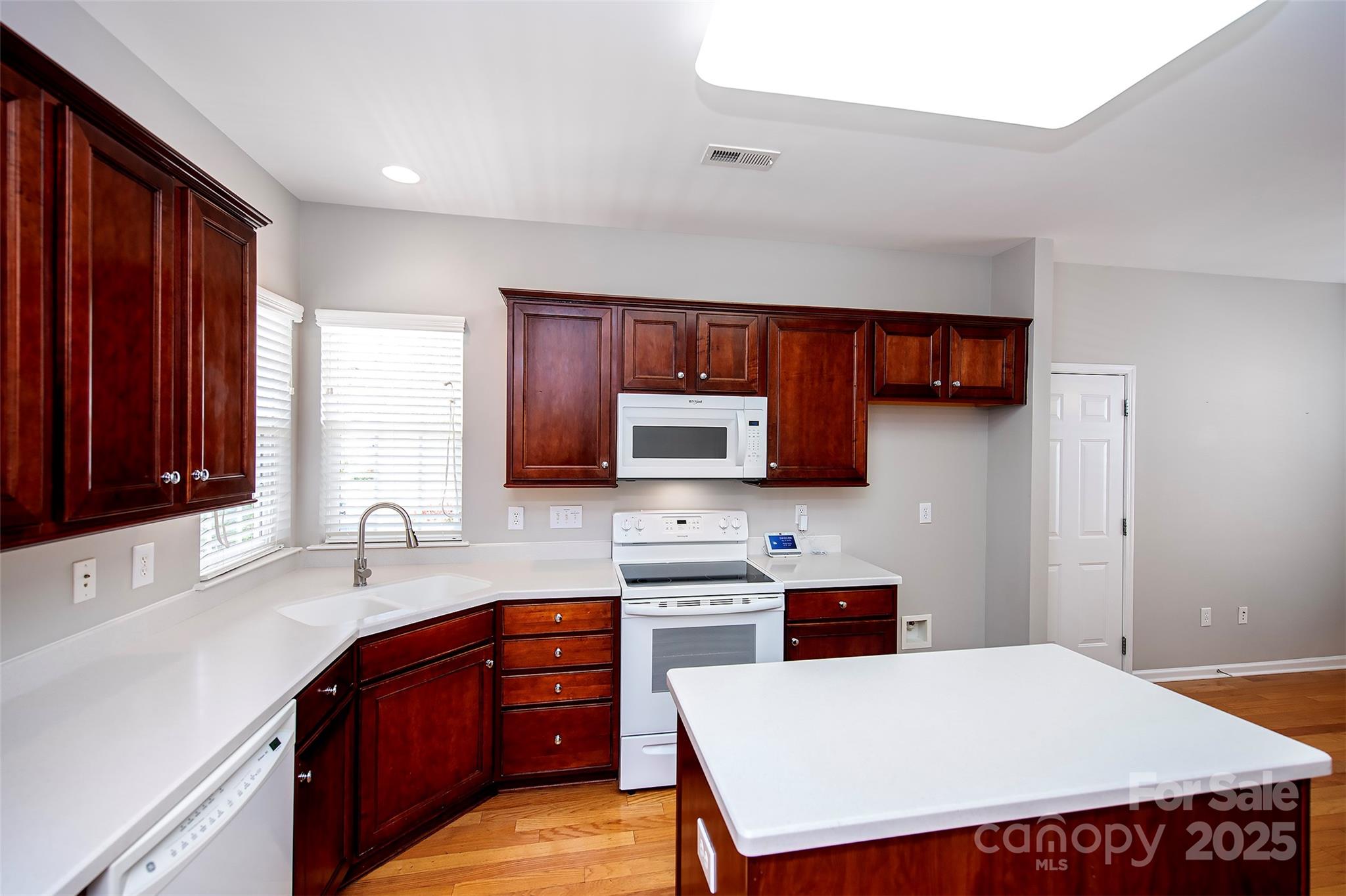 3040 Azalea Drive 97 Property Photo 9