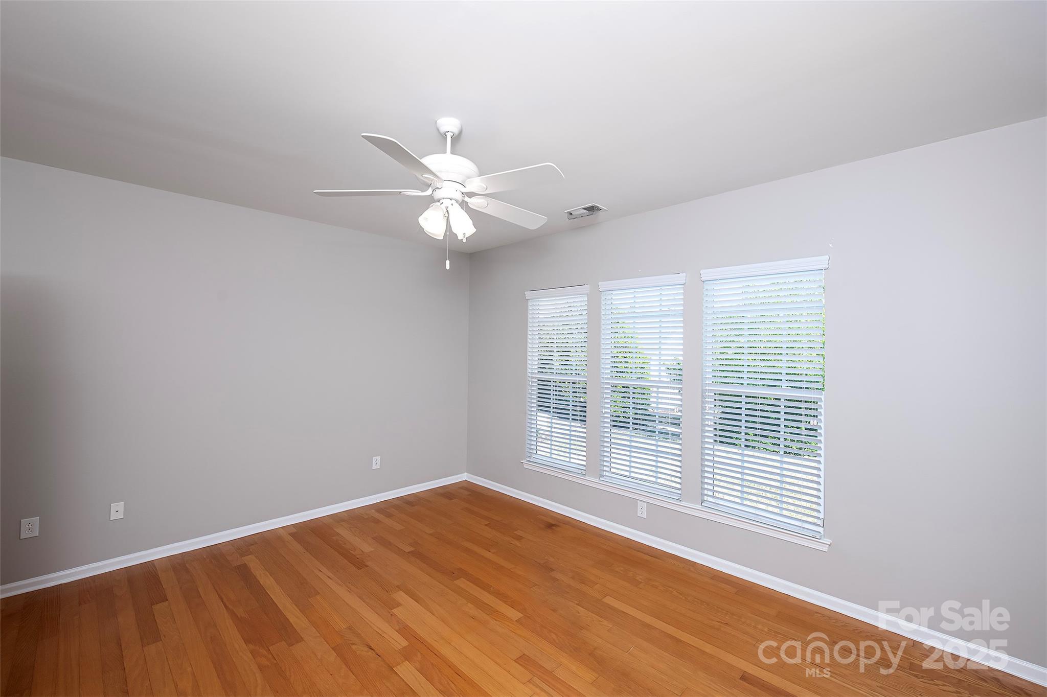 3040 Azalea Drive 97 Property Photo 13