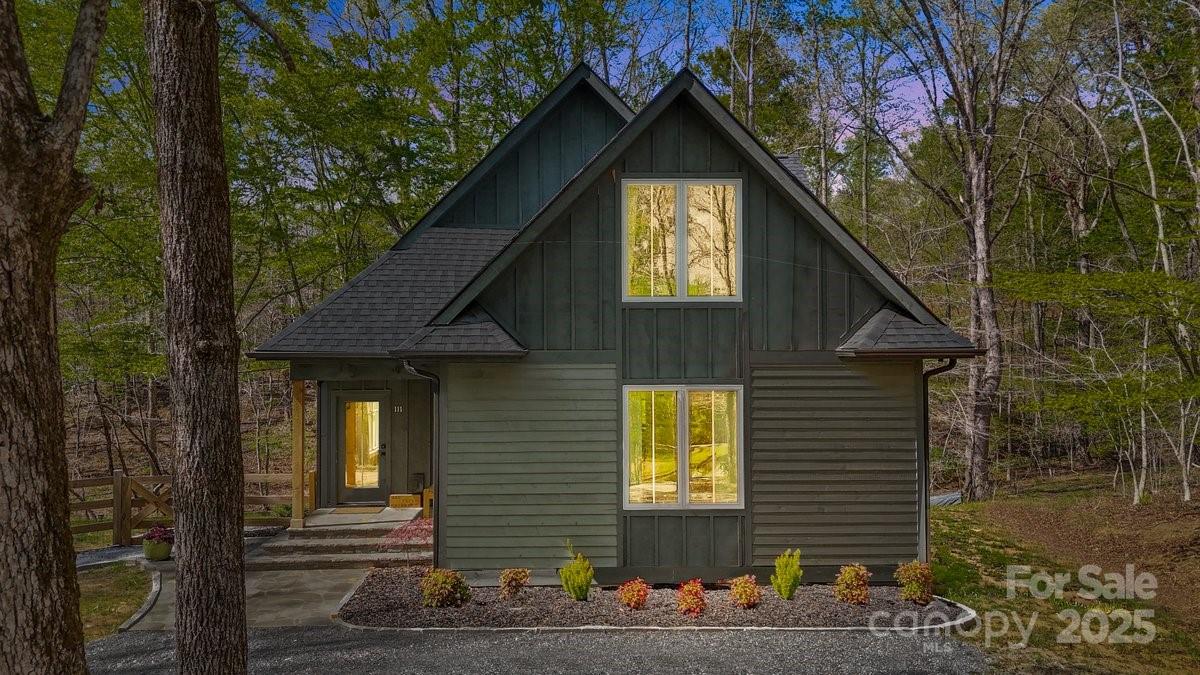 111 Ash Creek Lane Property Photo