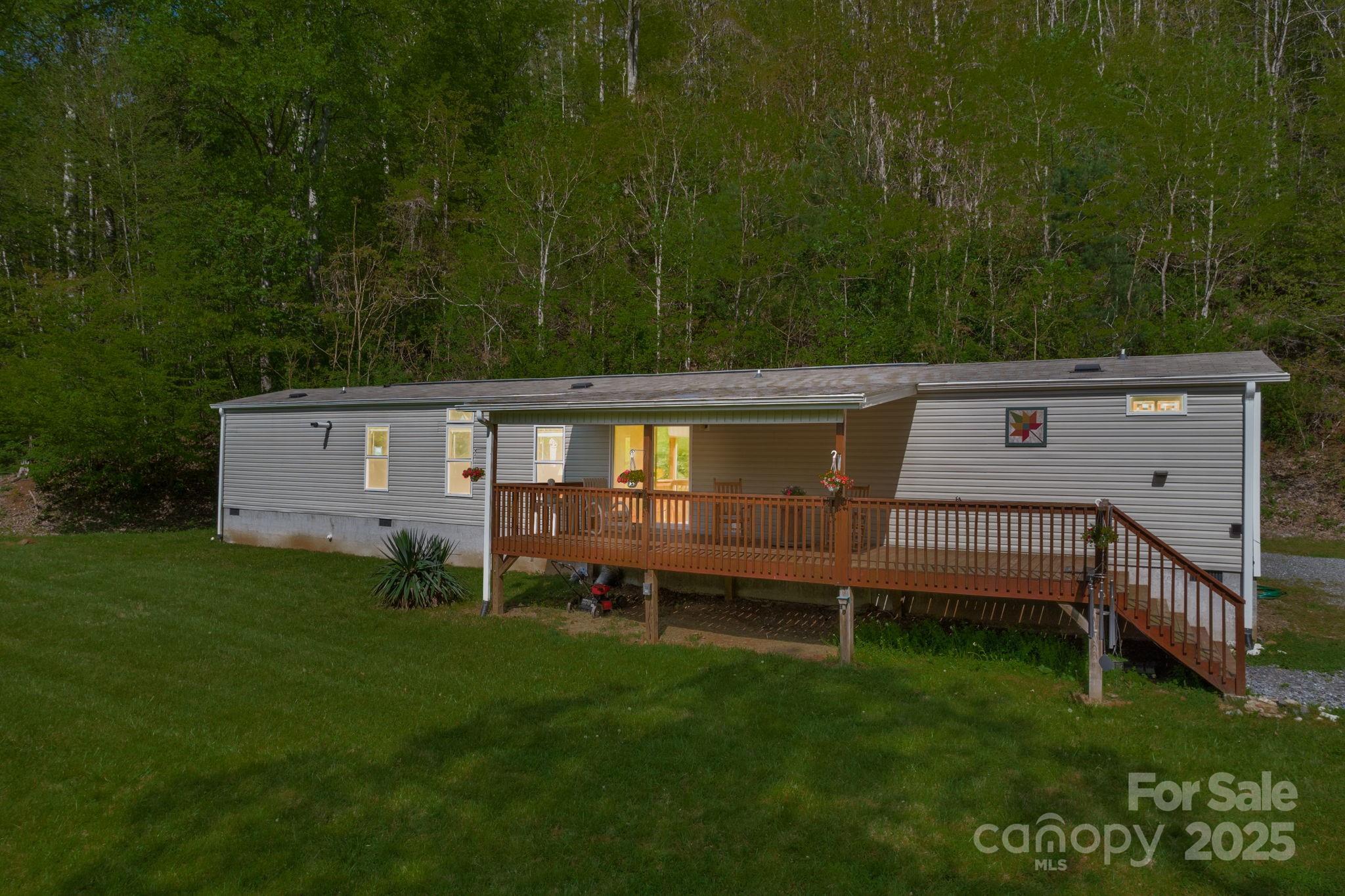 4825 Cane Creek Road Property Photo