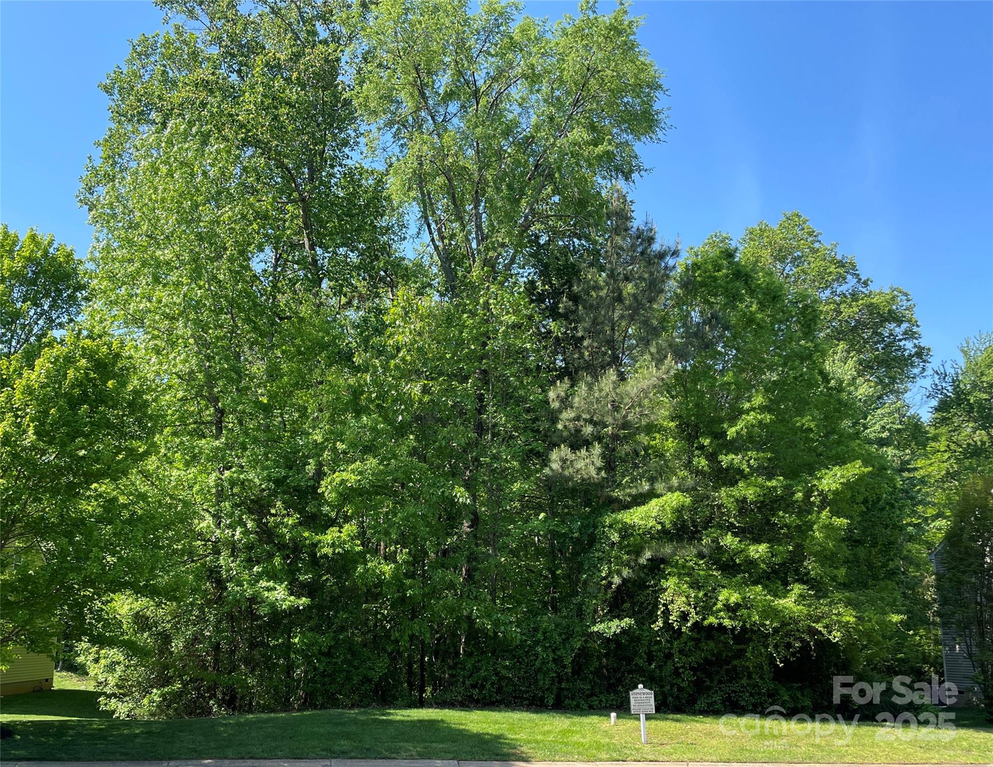 1033 Millhouse Drive Property Photo 1