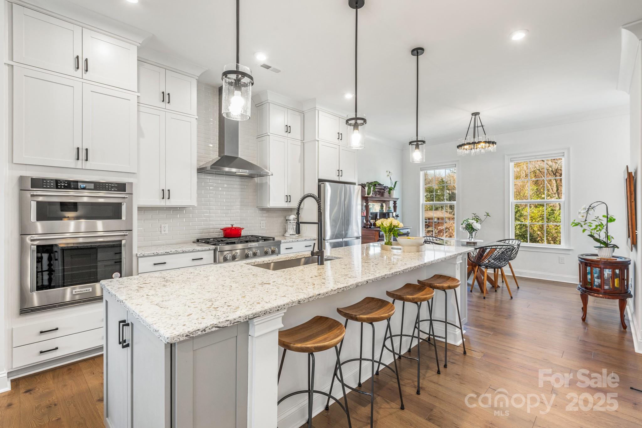 Real Estate Main Image