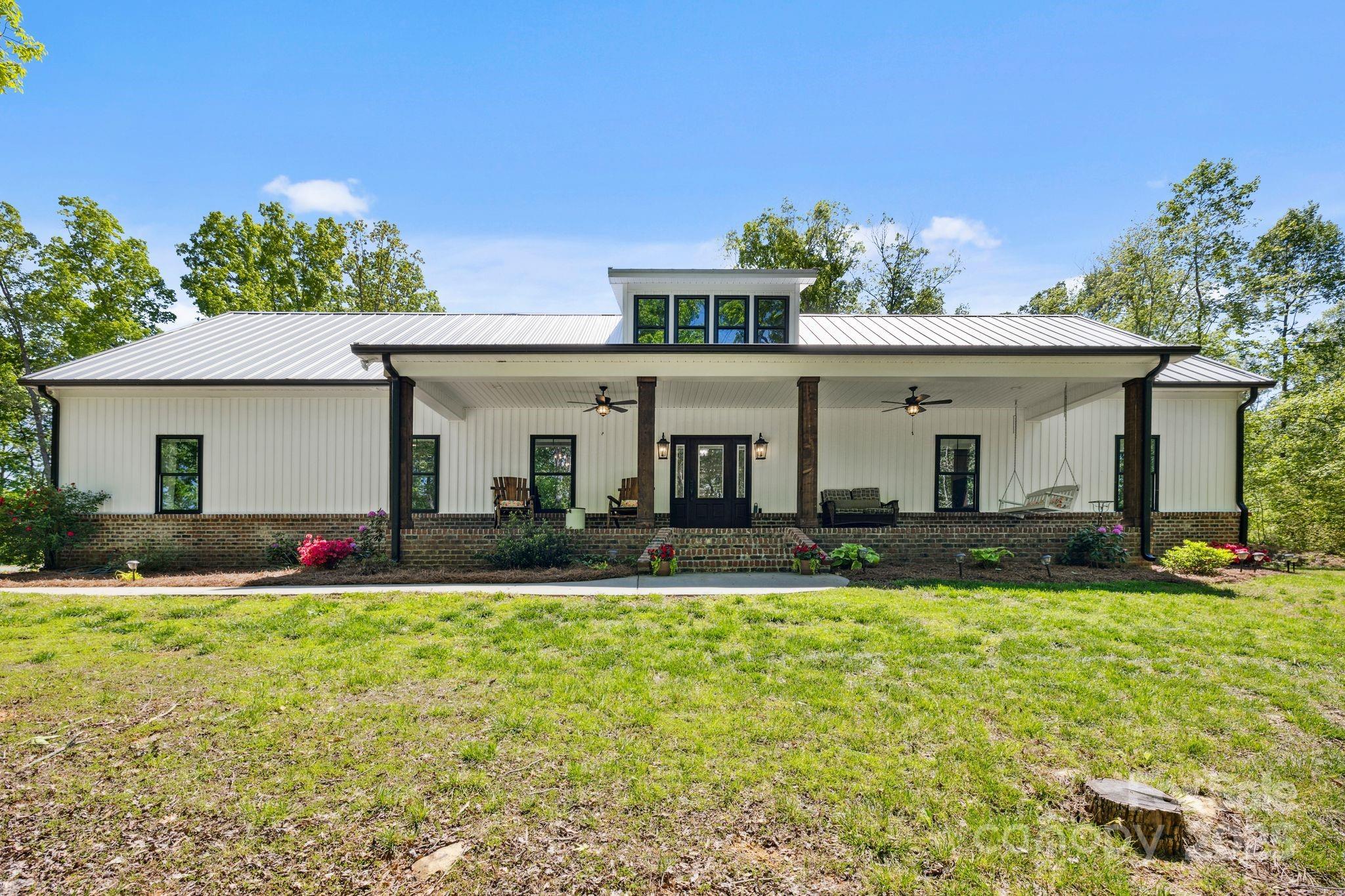 29268 Pennington Road Property Photo