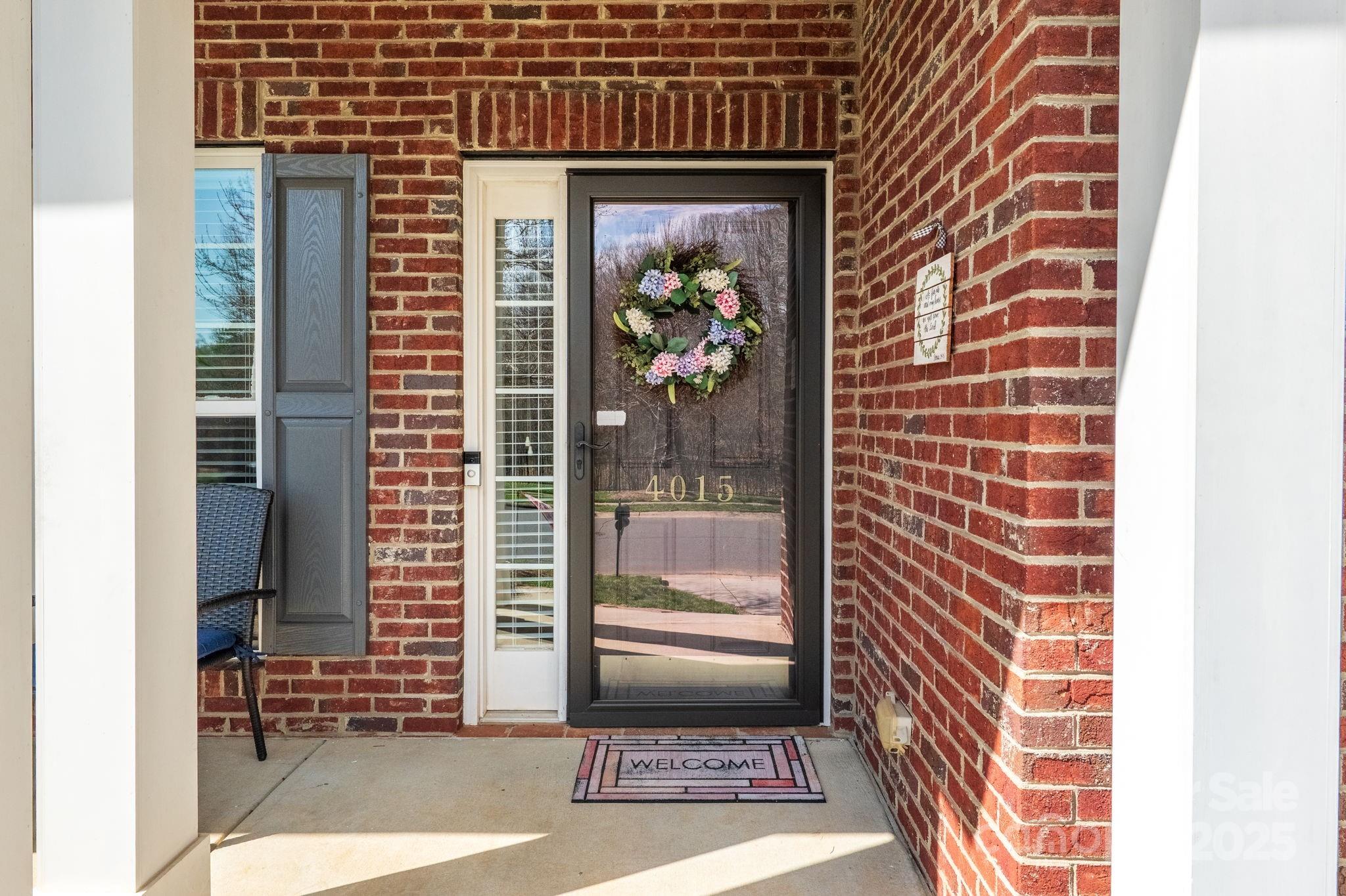 4015 Broadview Lane Property Photo 4