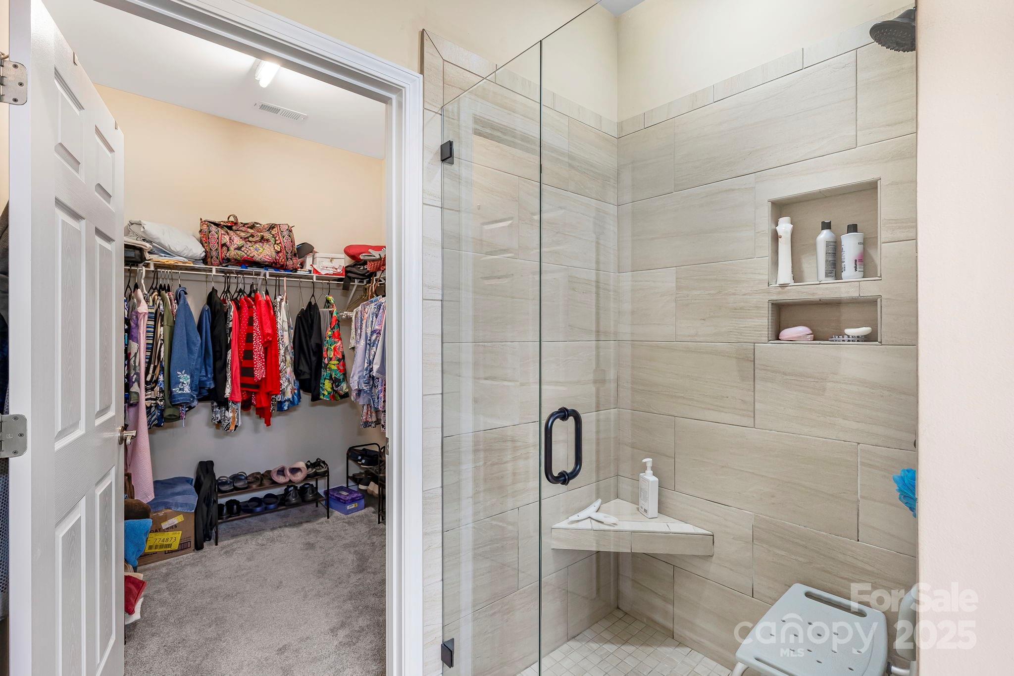 4015 Broadview Lane Property Photo 25