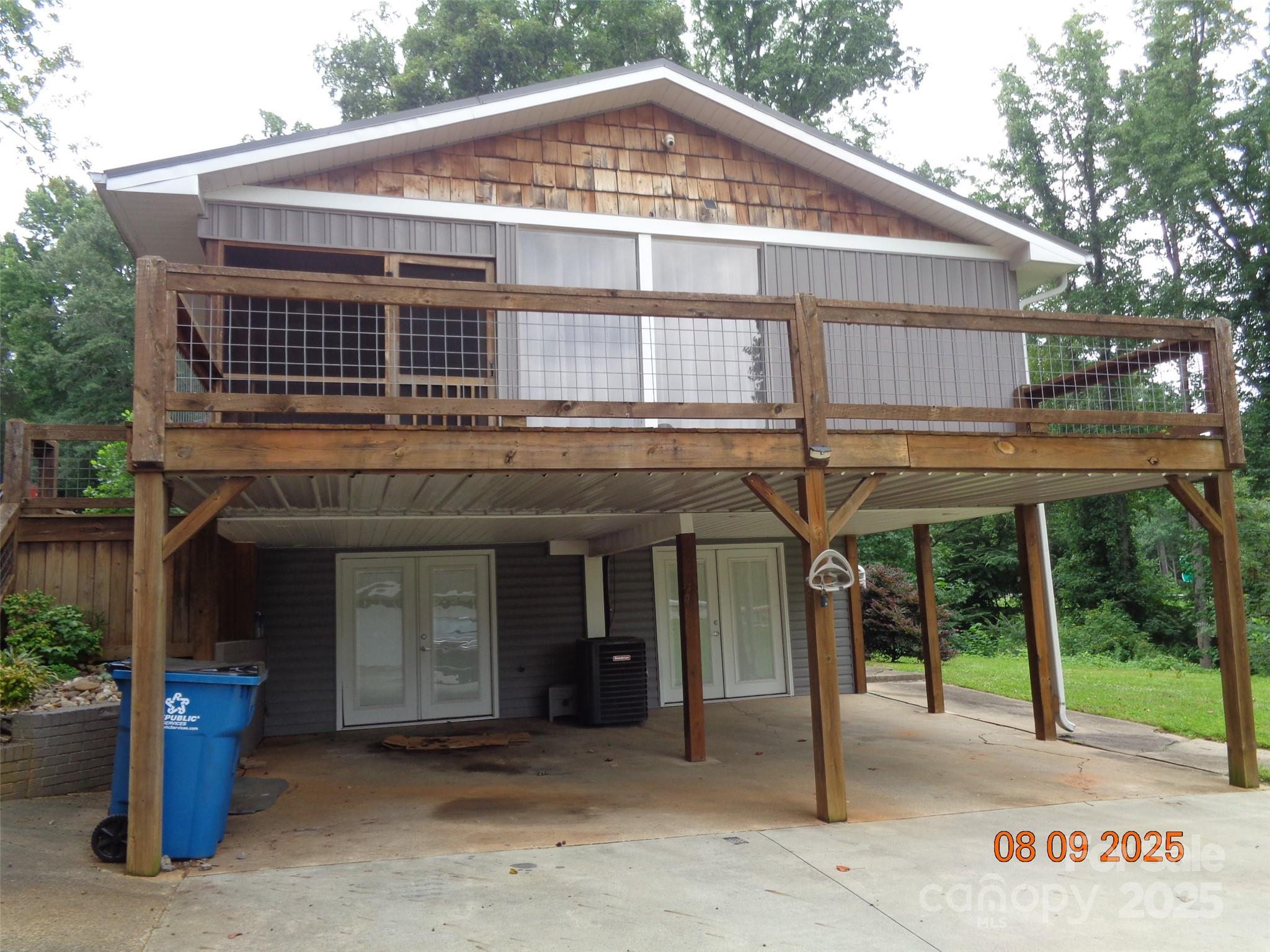 53 Forest Avenue Property Photo 2