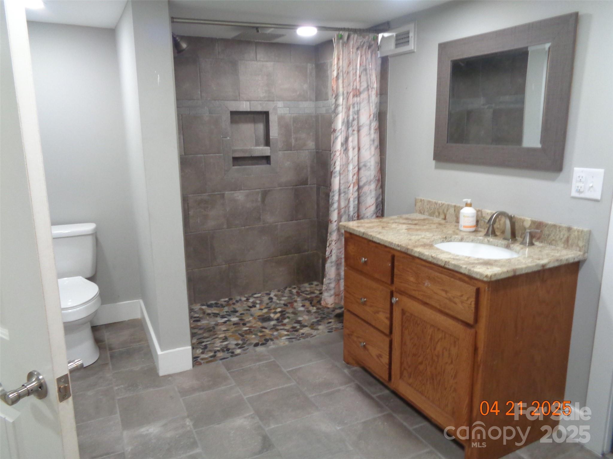 53 Forest Avenue Property Photo 23