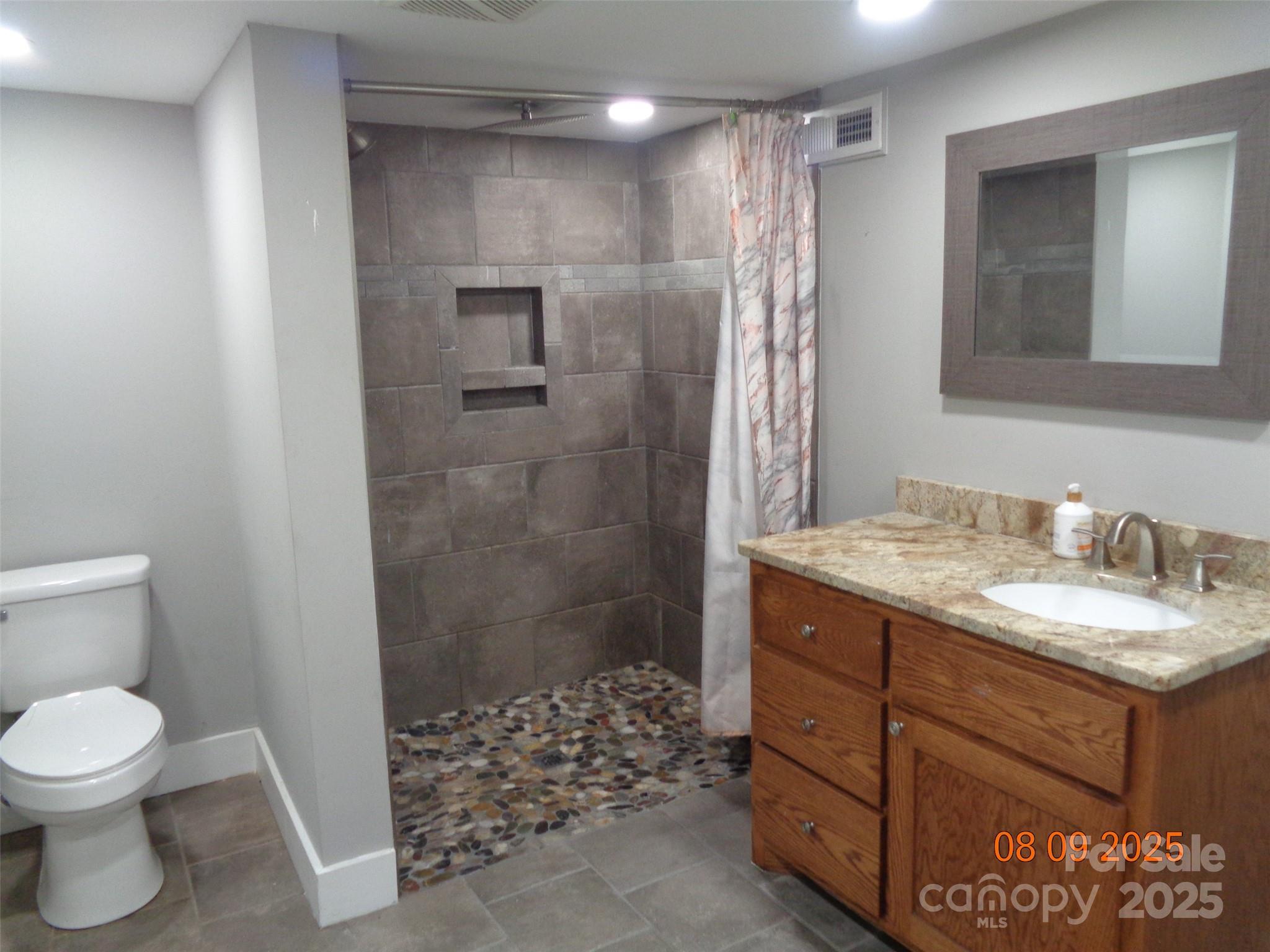 53 Forest Avenue Property Photo 30